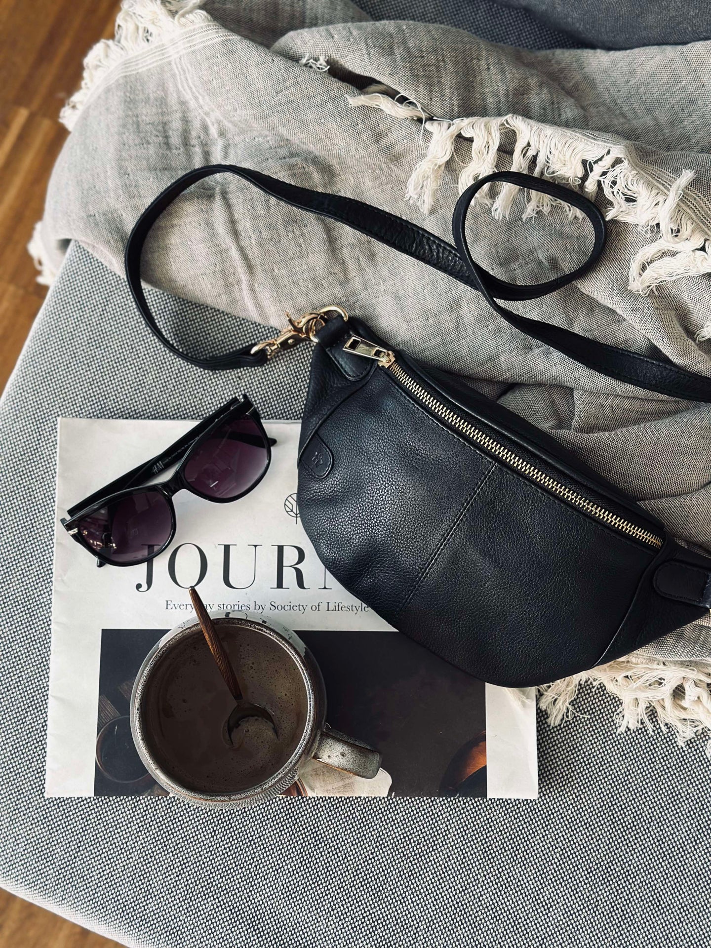 Bumbag Molly - Svart / gull