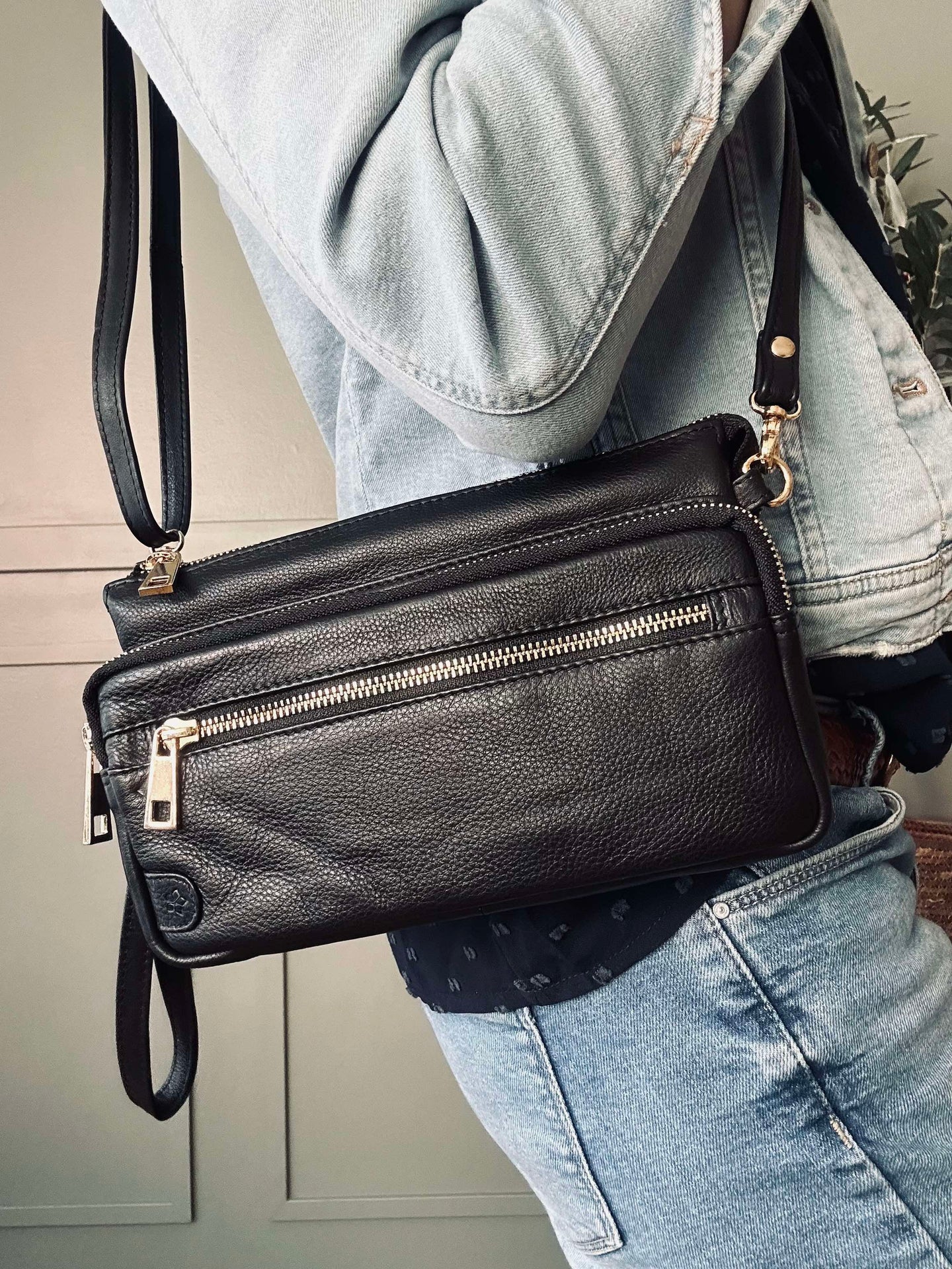 Clutch Deluxe – Svart / Gull