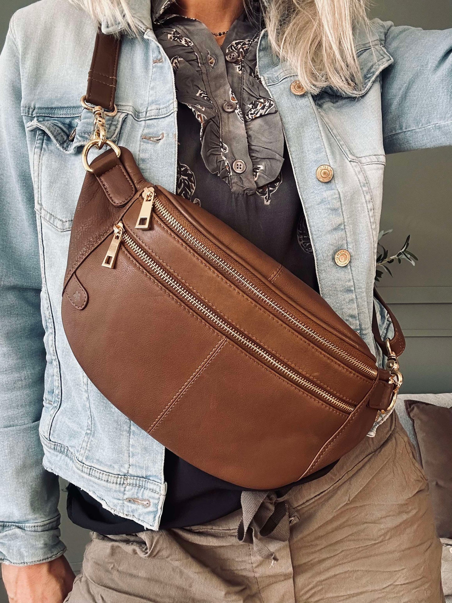 Bumbag Astrid - Coffee / Gold