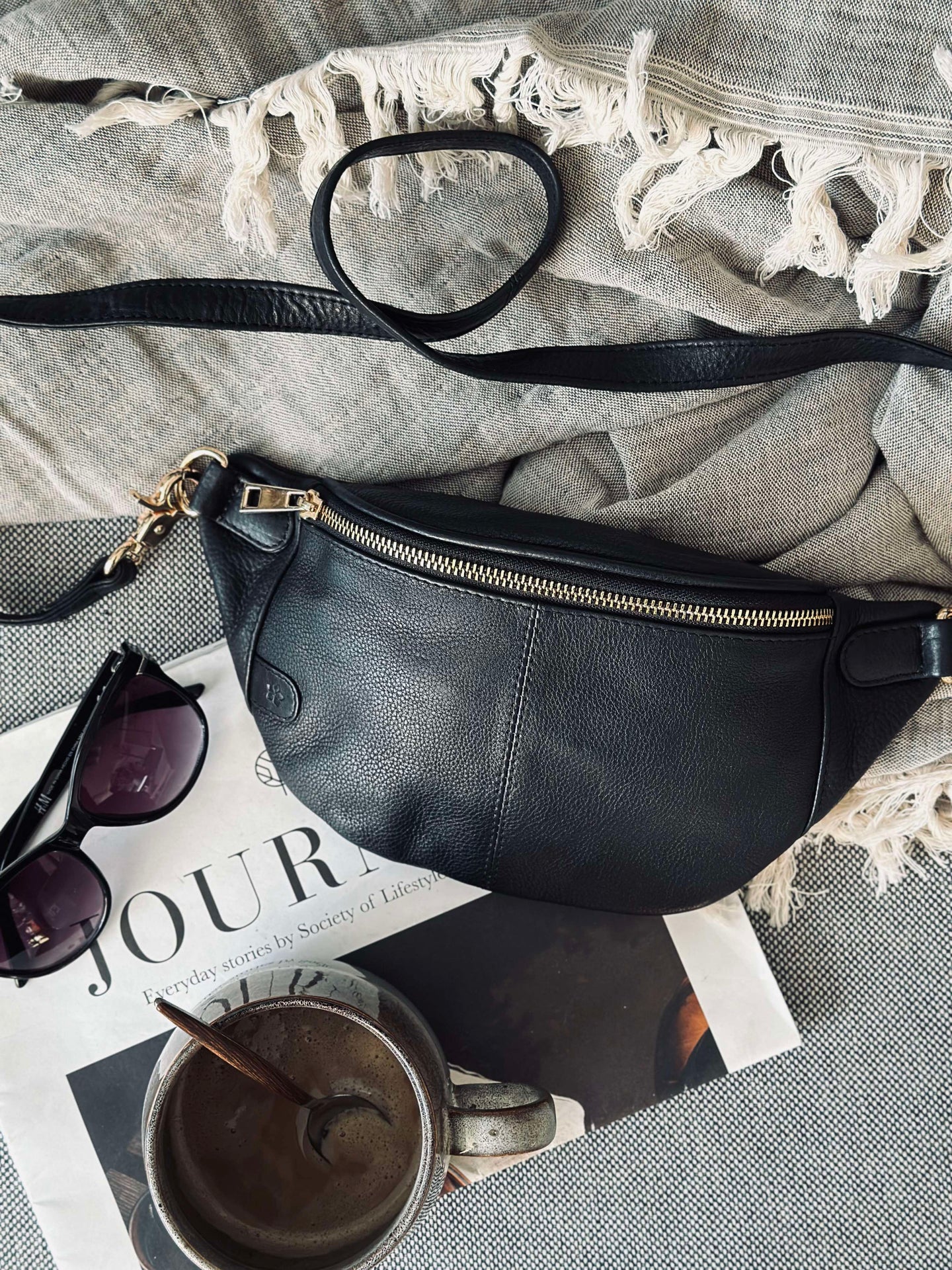 Bumbag Molly - Svart / gull