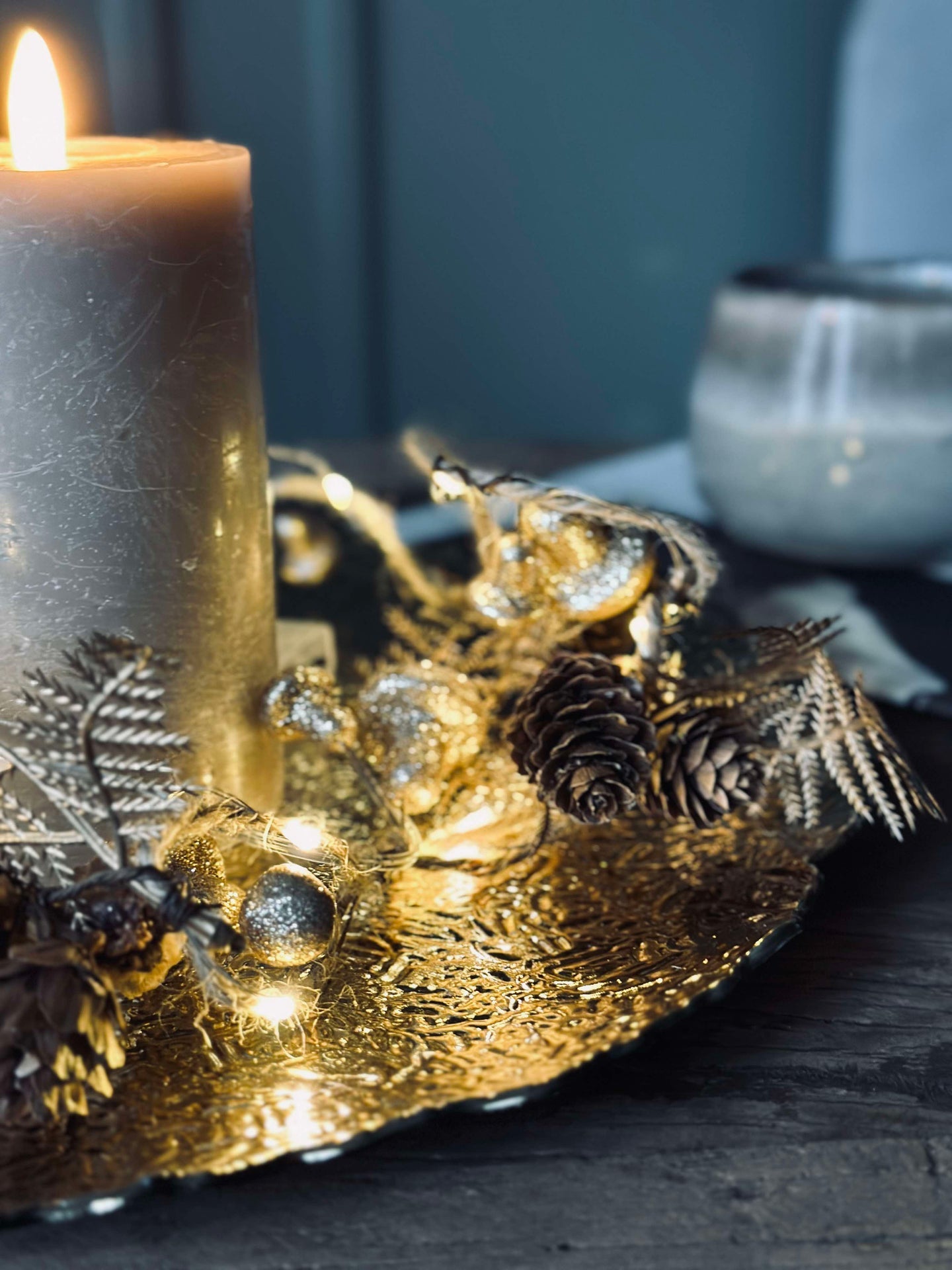 Fat / dekketallerken - Gull