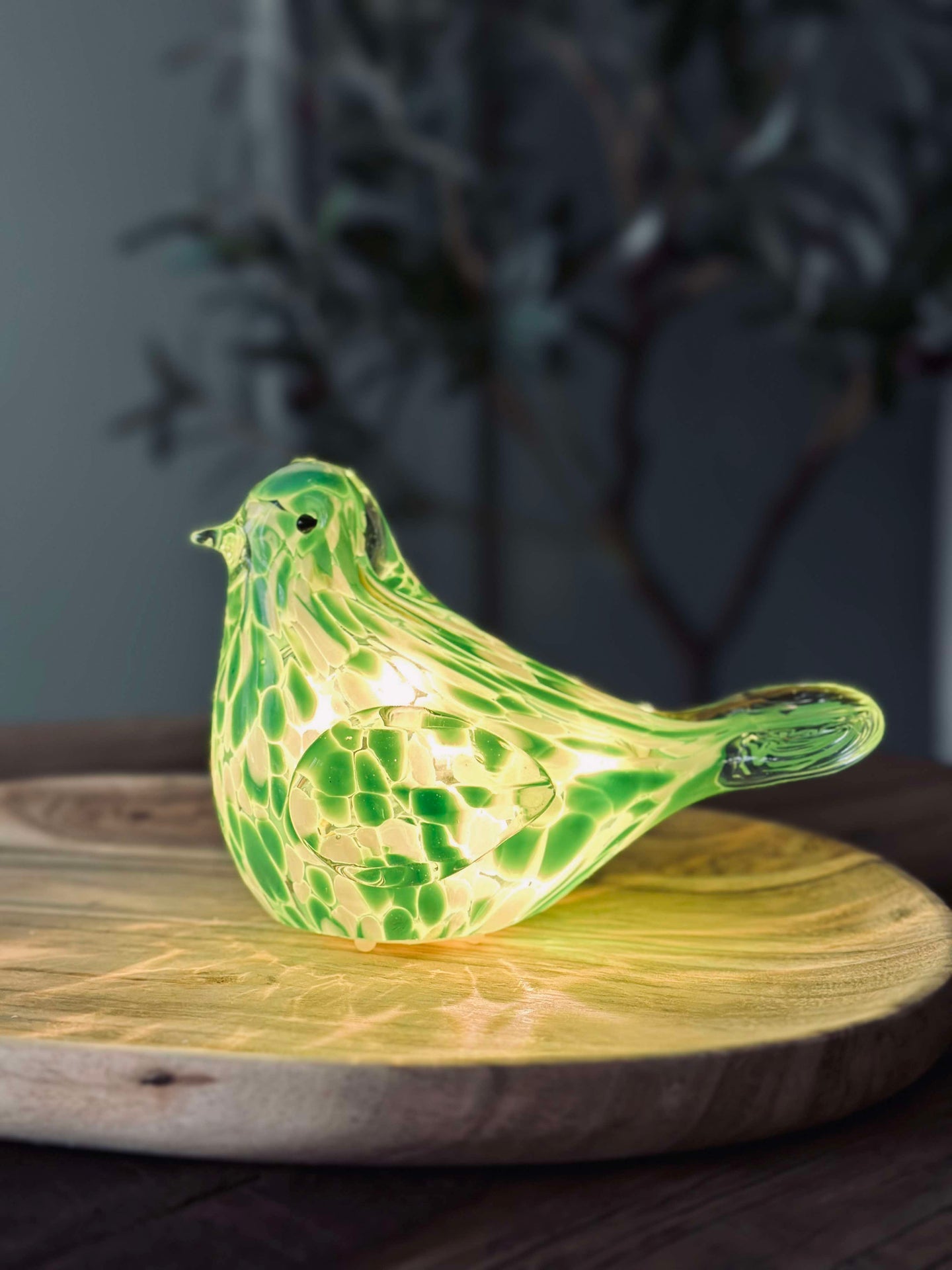 LED-fugl i munnblåst glass - Grønn