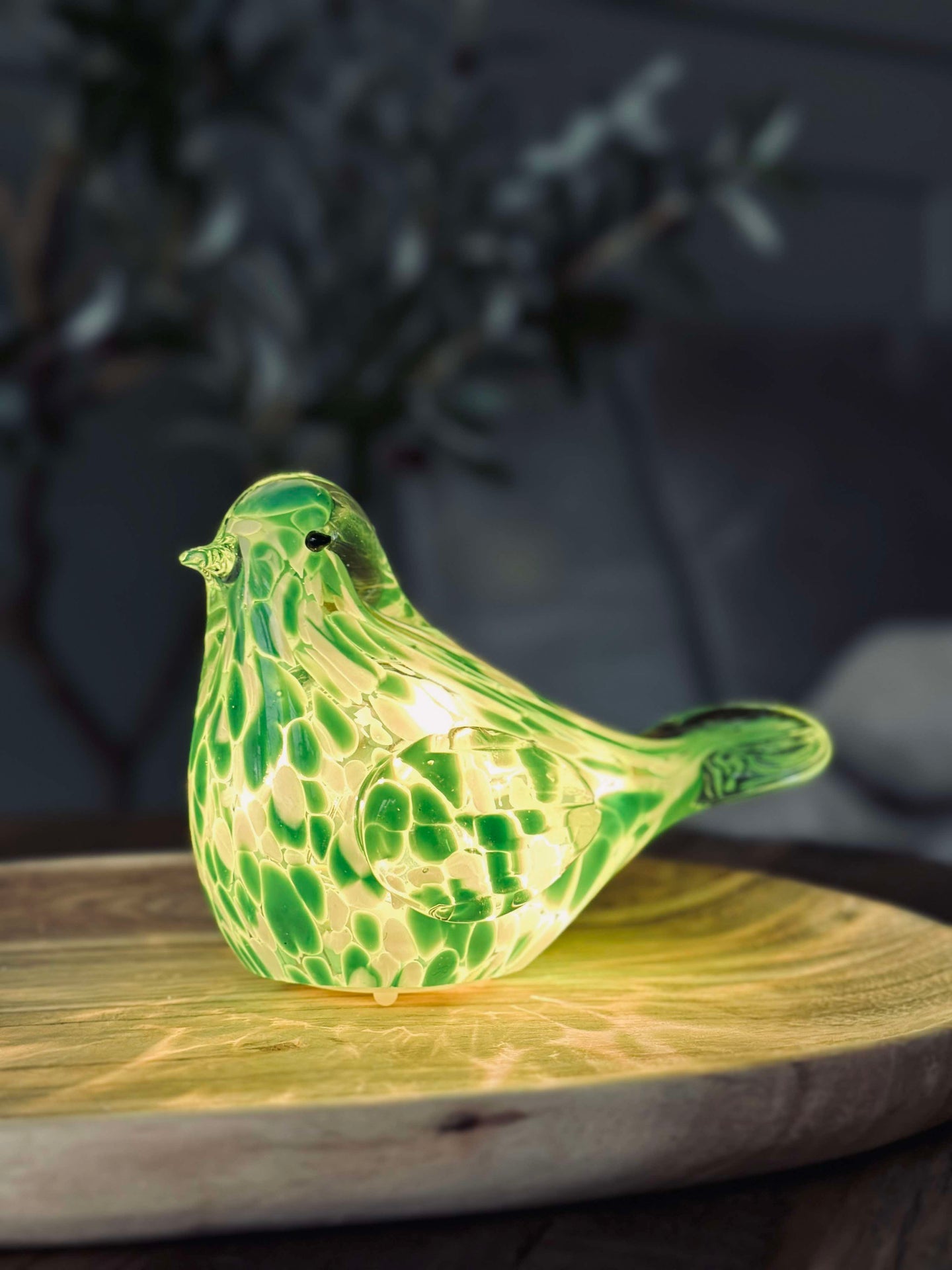 LED-fugl i munnblåst glass - Grønn