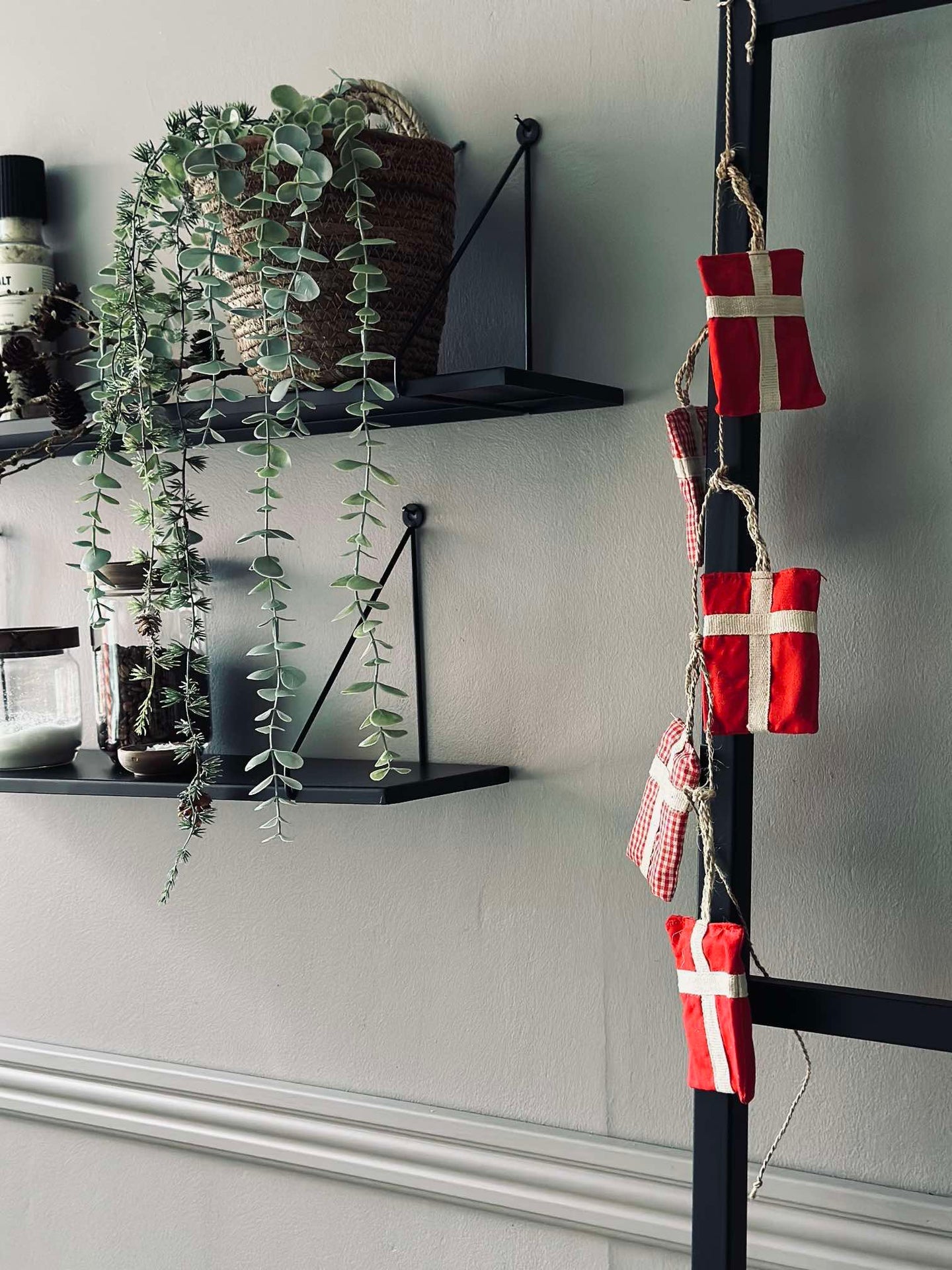 Guirlande med 5 flag