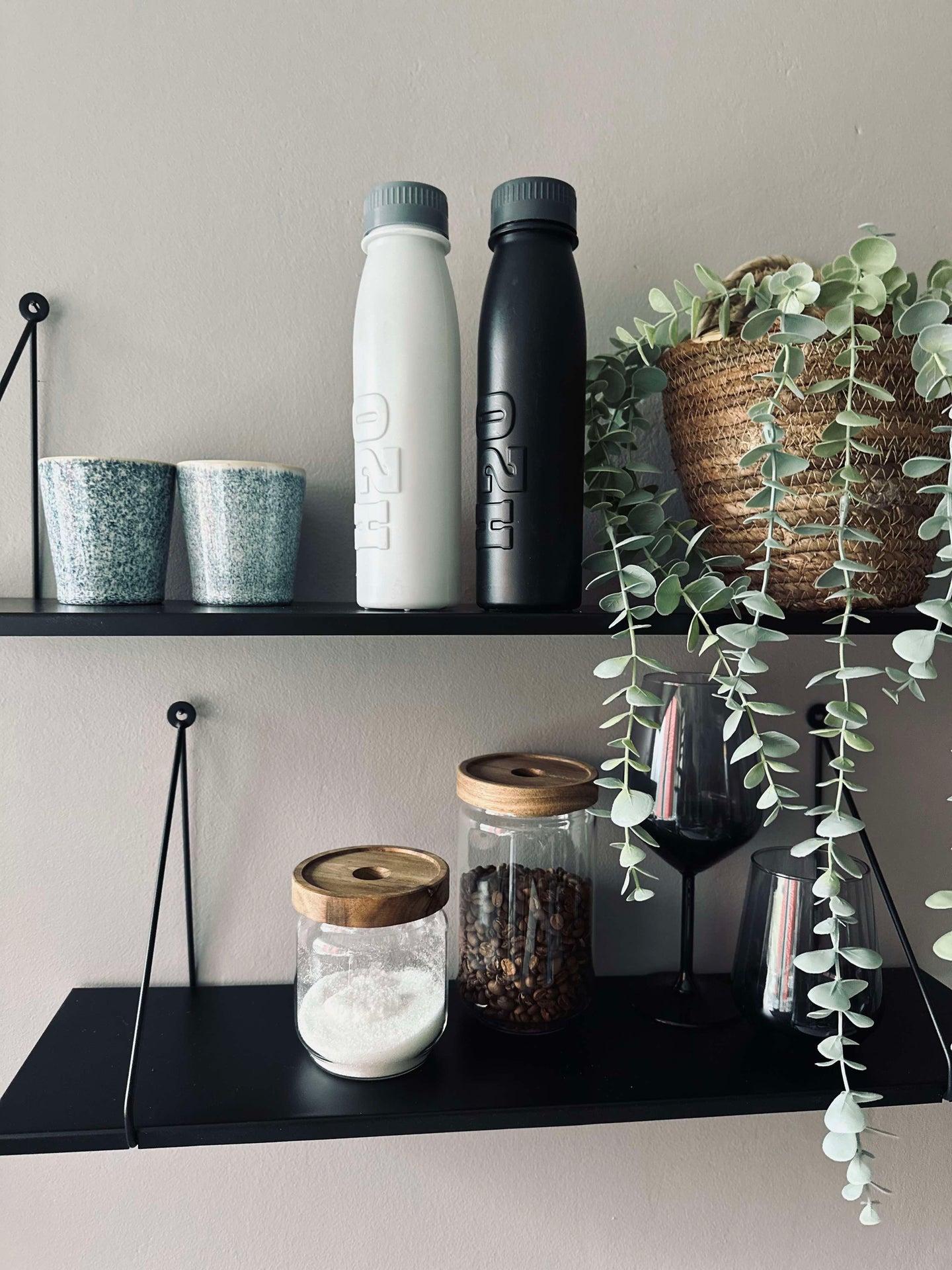 Drikkeflaske H2O 500 ml - Svart / Grå miks