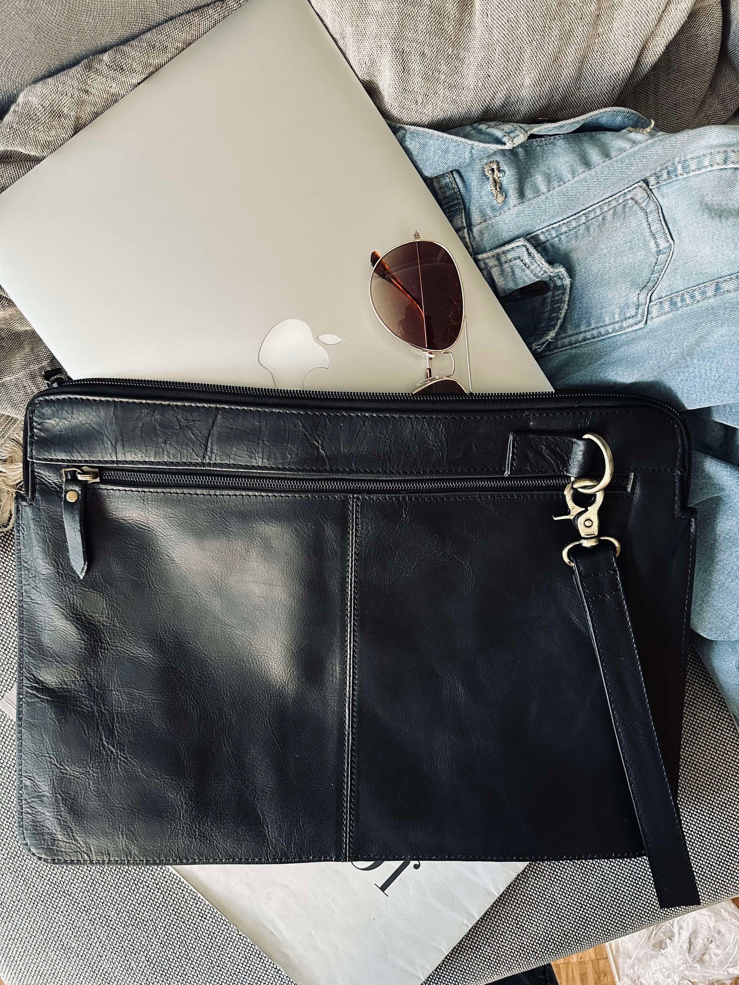 Laptop sleeve - Svart bøffellær