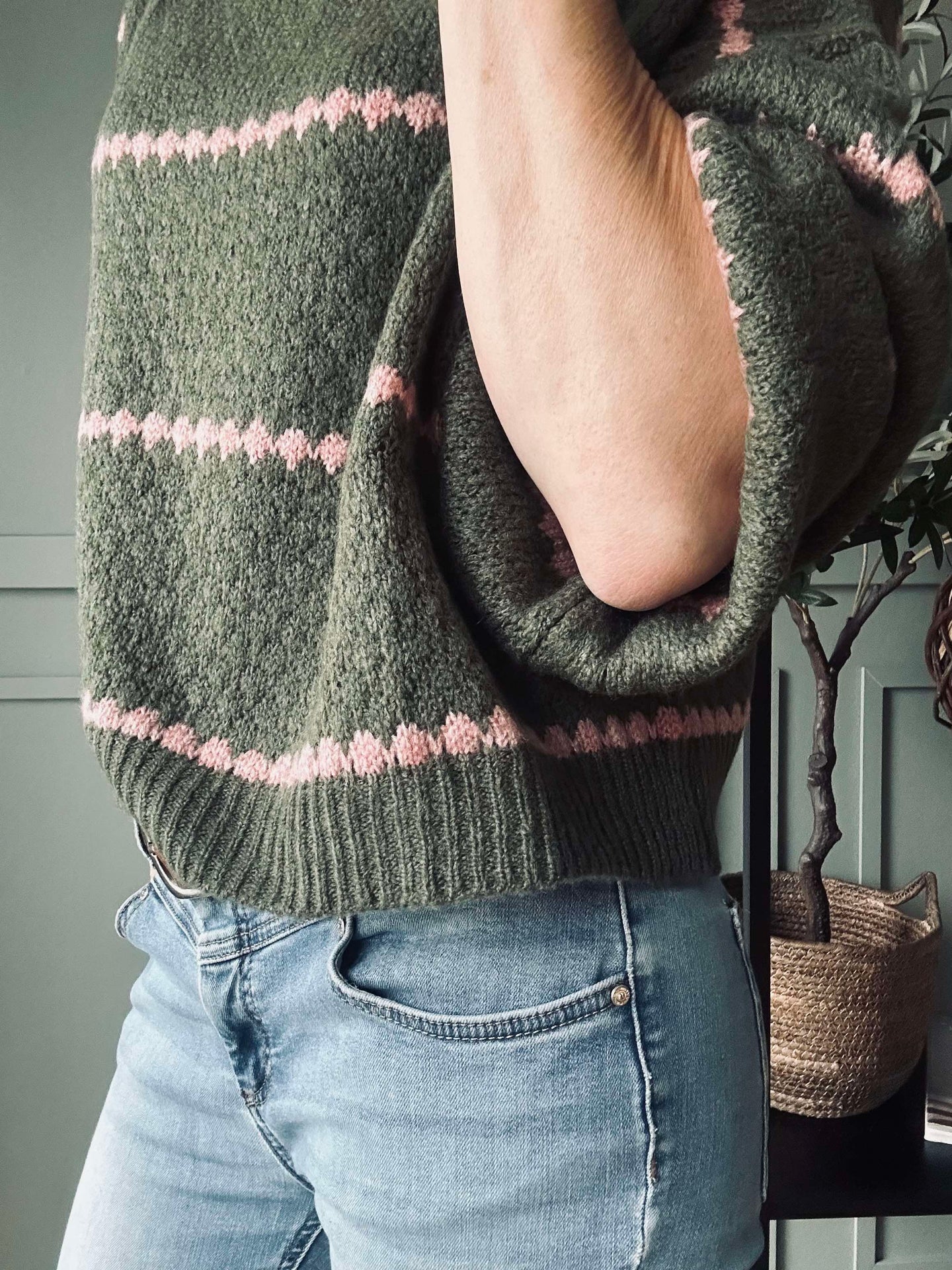 Strikk med ballongermer - Green / Rose