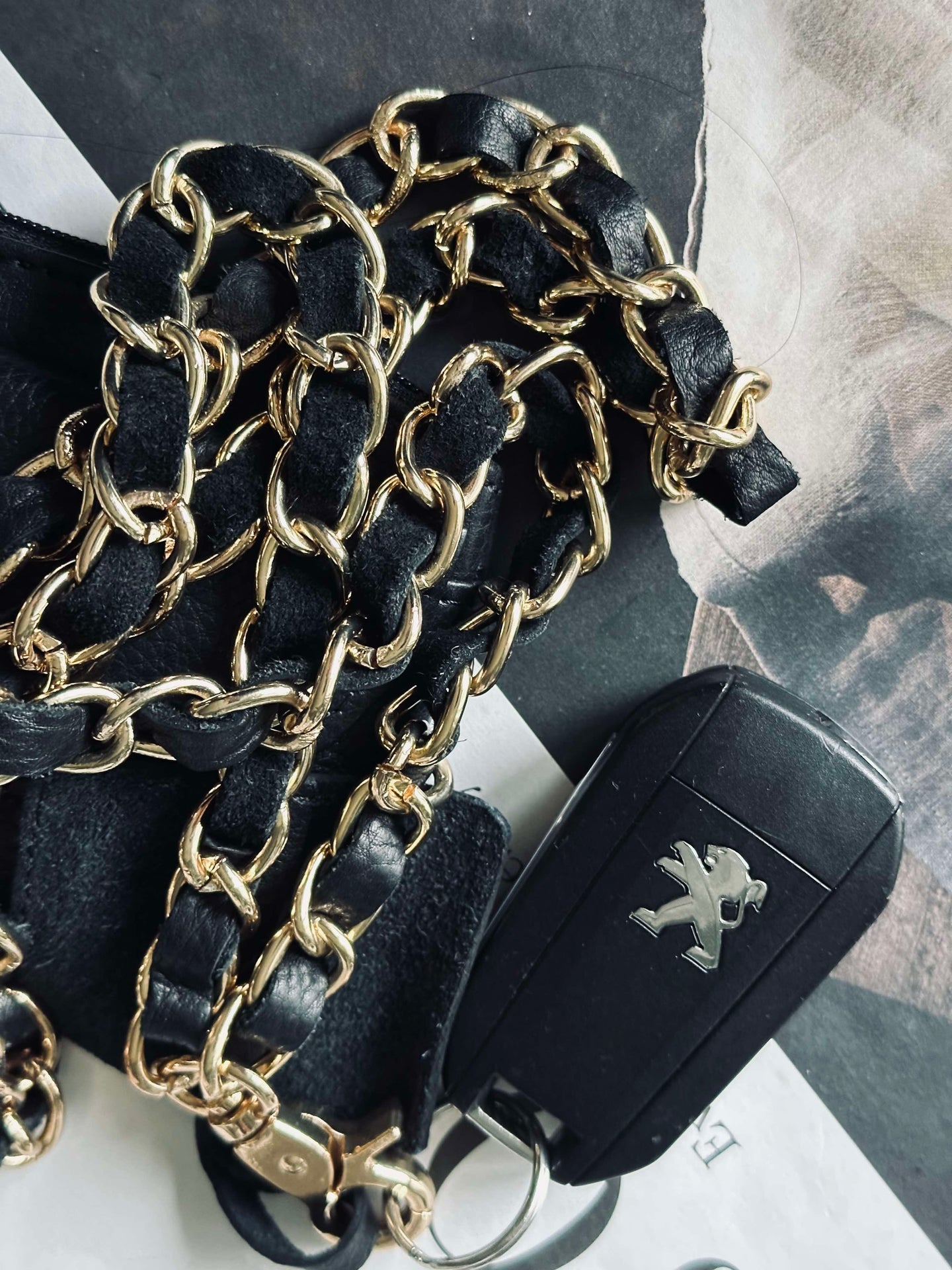 Mobil / Nøkkelsnor – Black leather