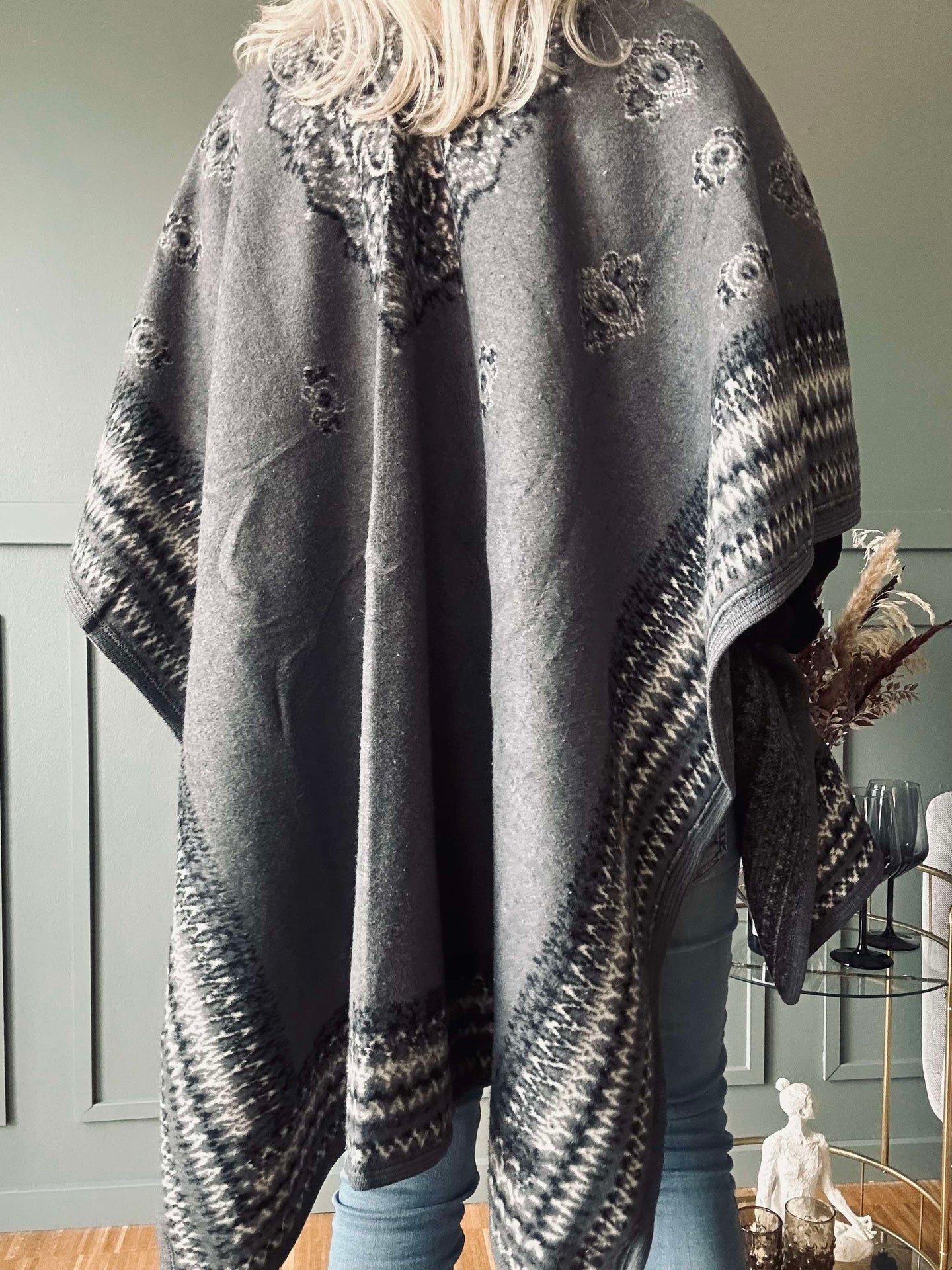 Poncho Grey boheme