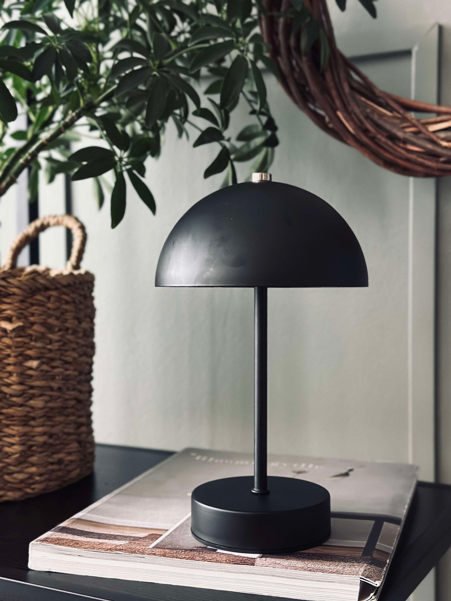 Bordlampe med touch - Svart