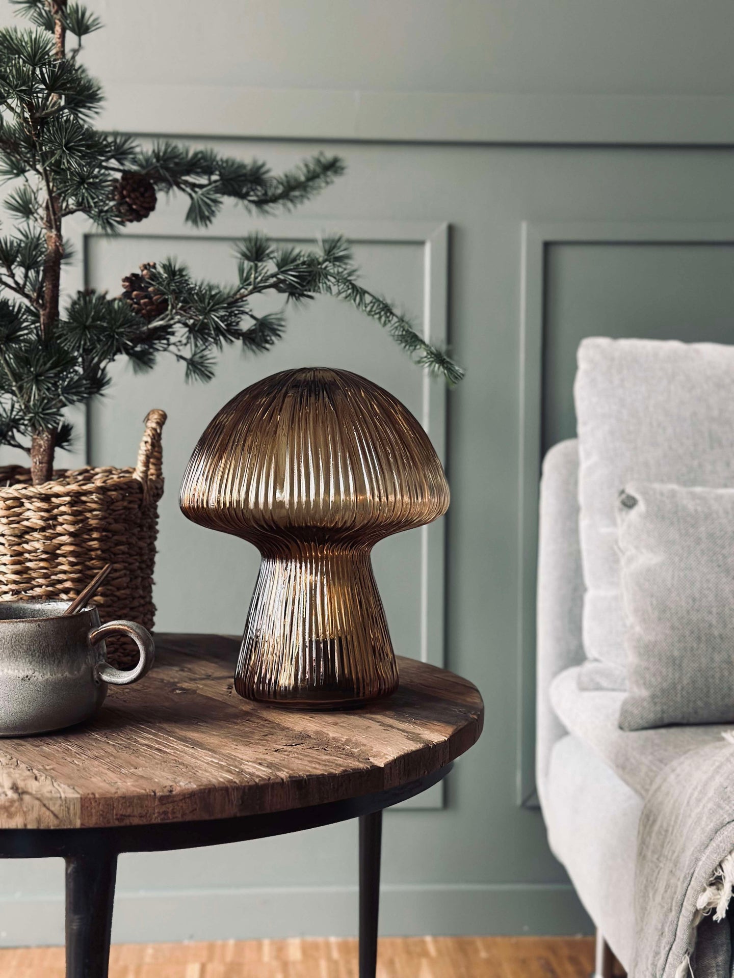 Mushroom med riller 25cm - Gyllen