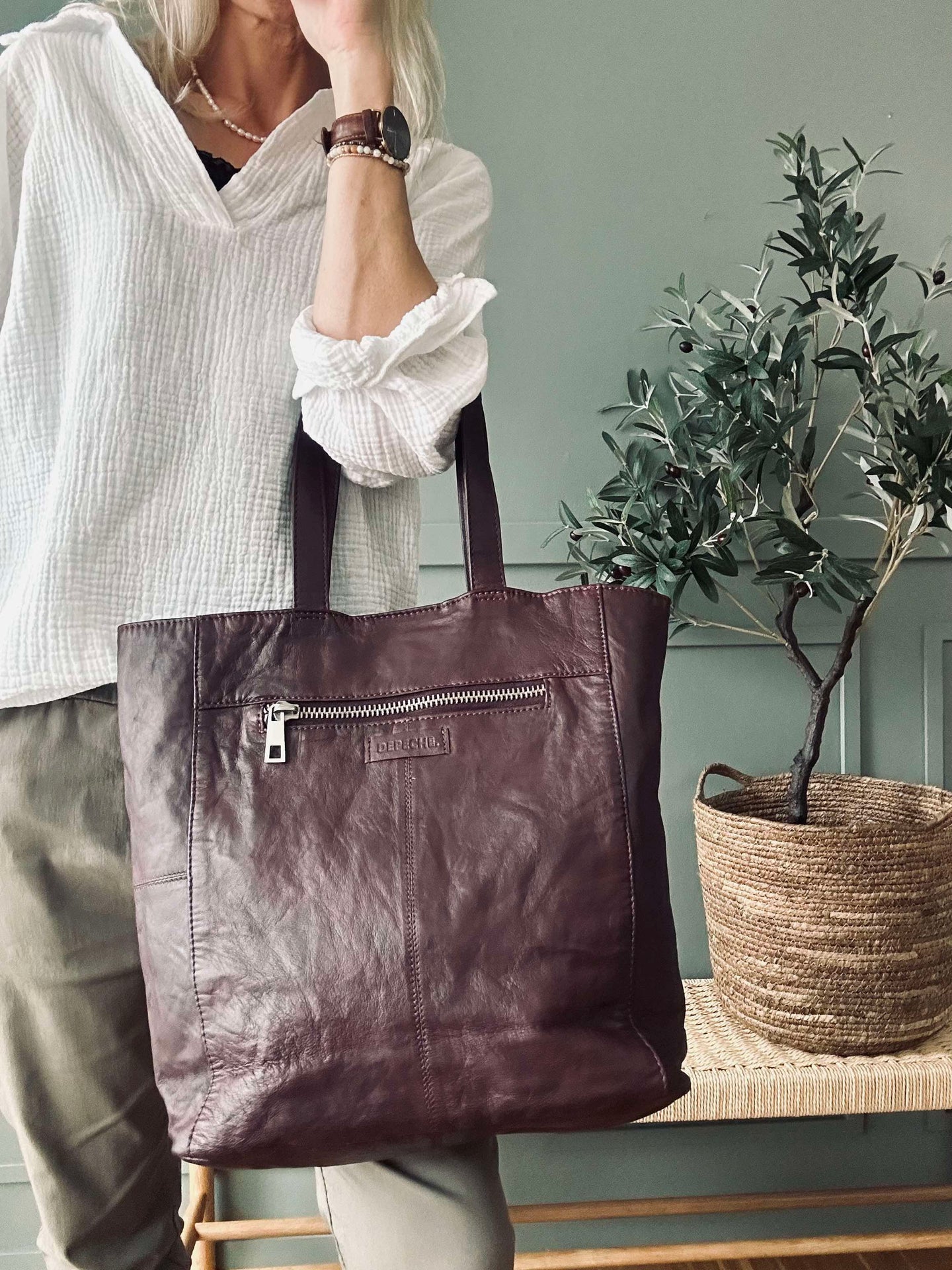 Shopper Cranberry - Myk kalveskinn