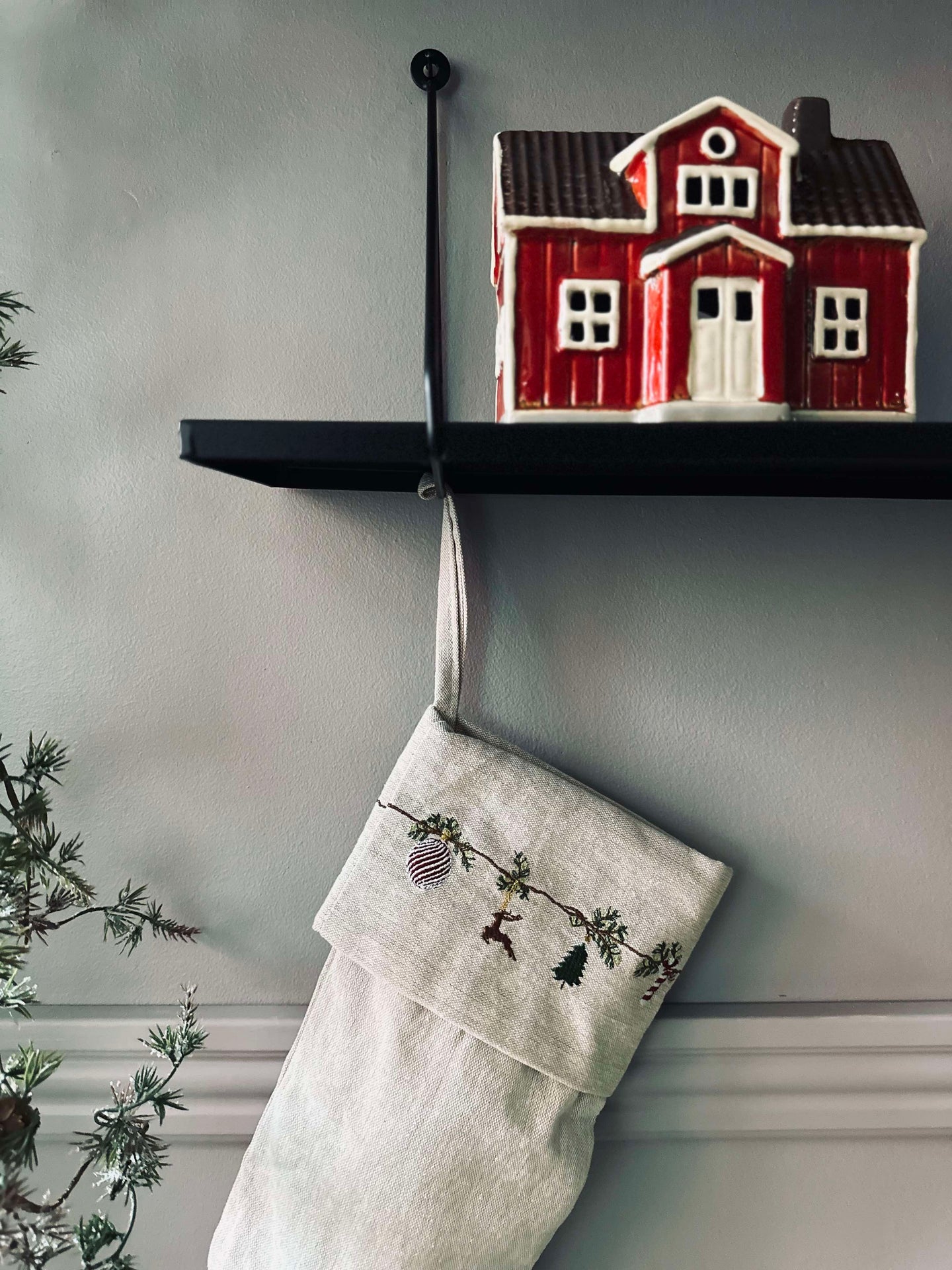 Julestrømpe med broderi