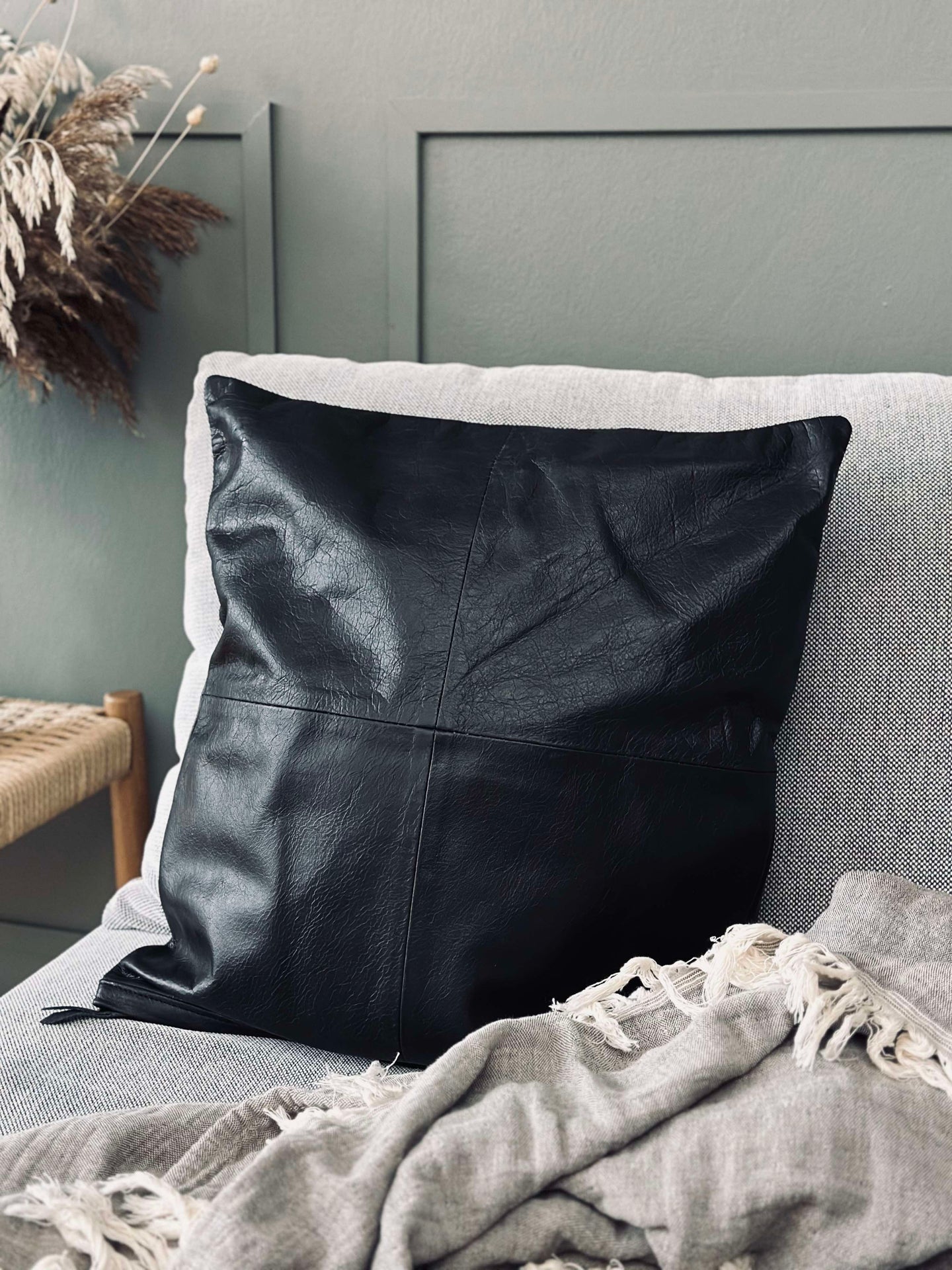 Putetrekk Lær - Svart 45x45