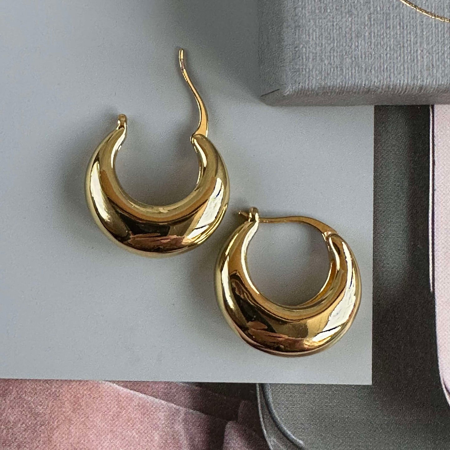 Øreringer Baby mini 18K forgylt