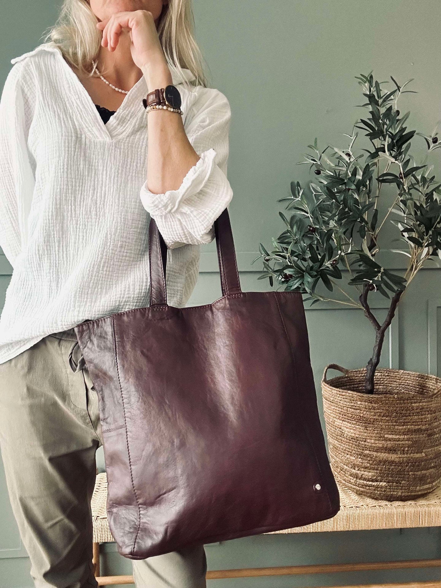 Shopper Cranberry - Myk kalveskinn