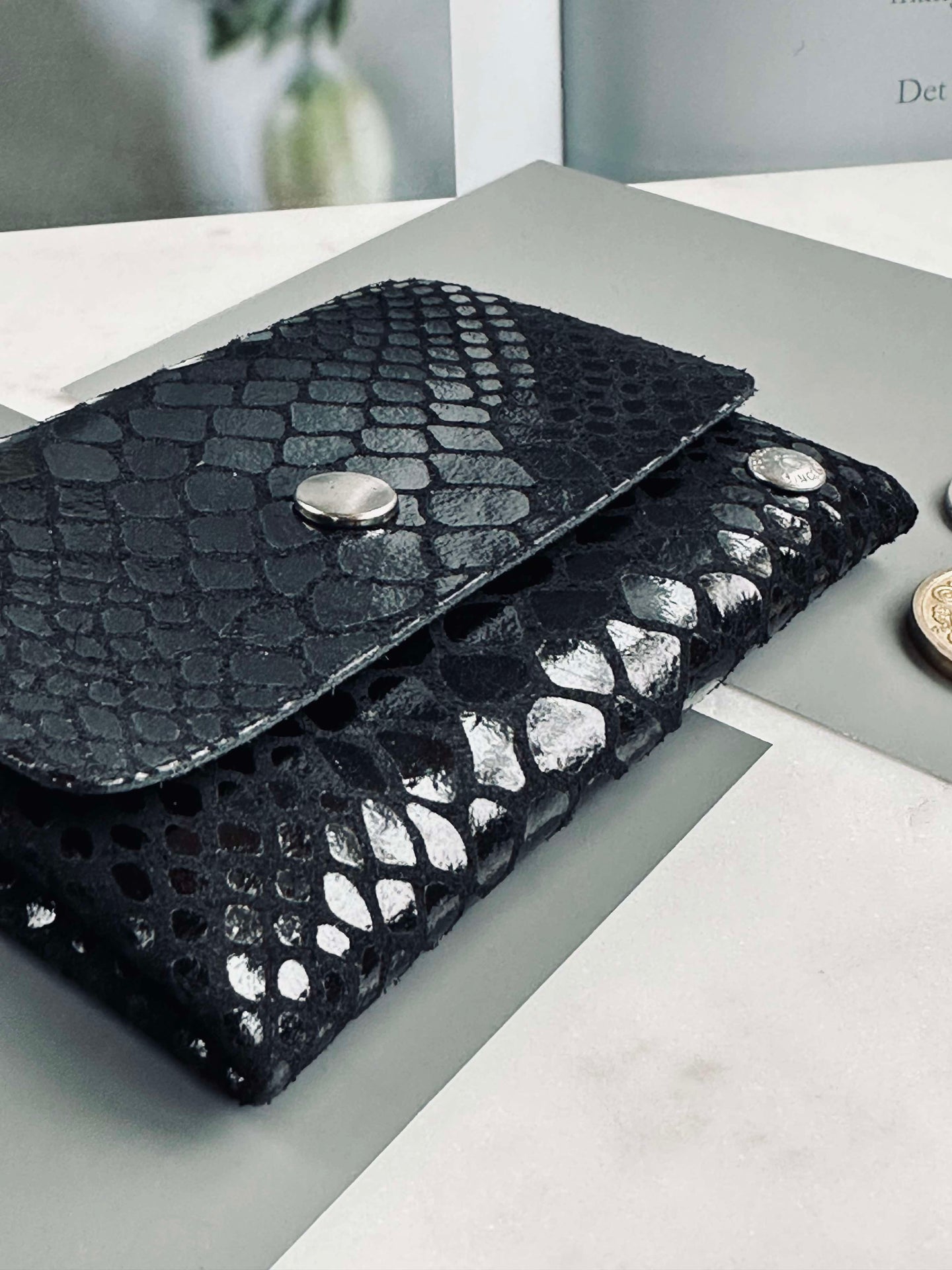 Lommebok Aura liten - Black croco