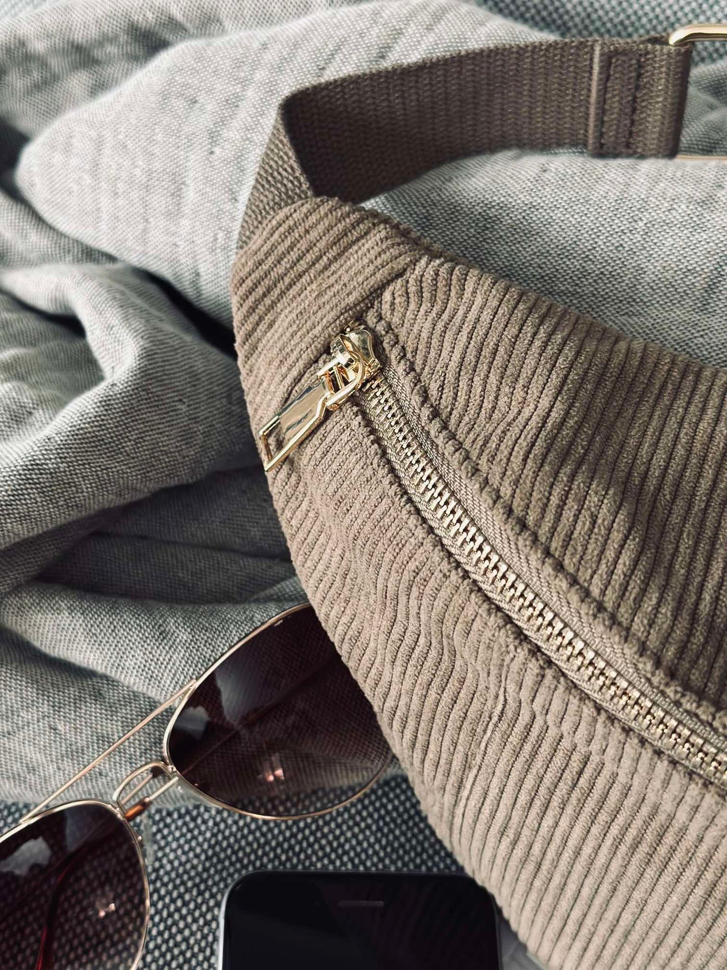 Bumbag - Beige fløyel
