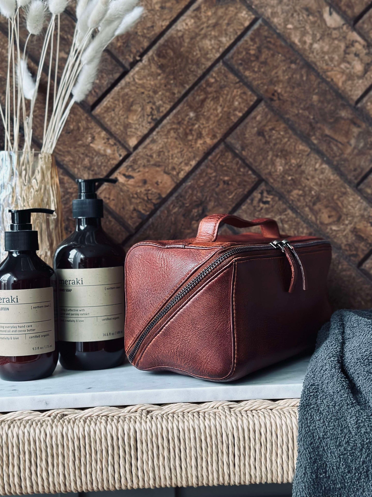 Toalettveske Dark Cognac