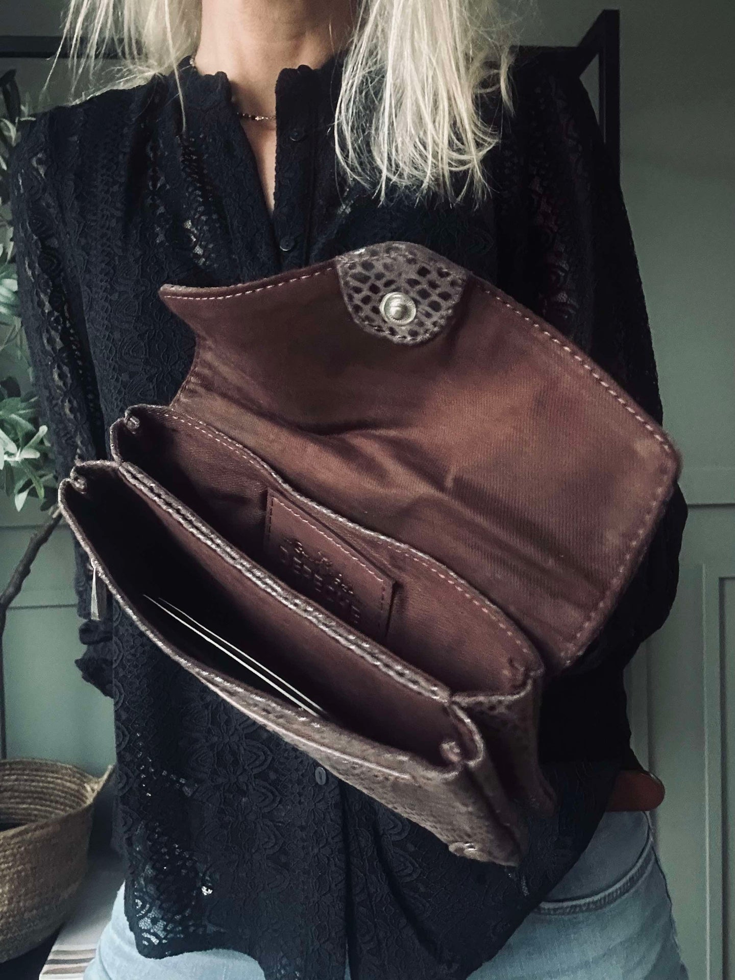 Pung Aura Brown Croco
