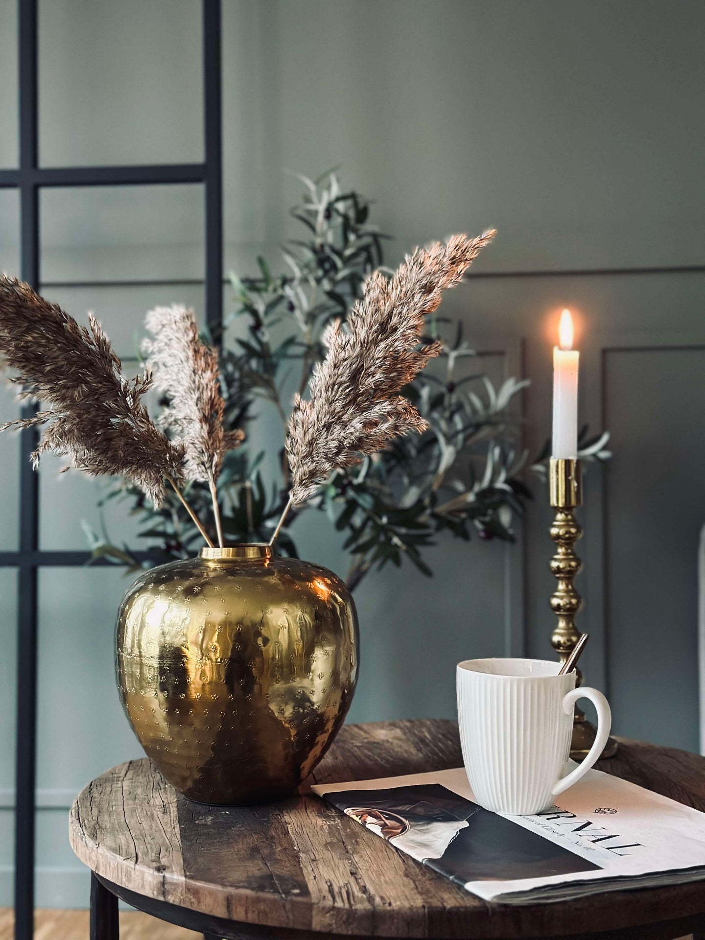 Vase Golden