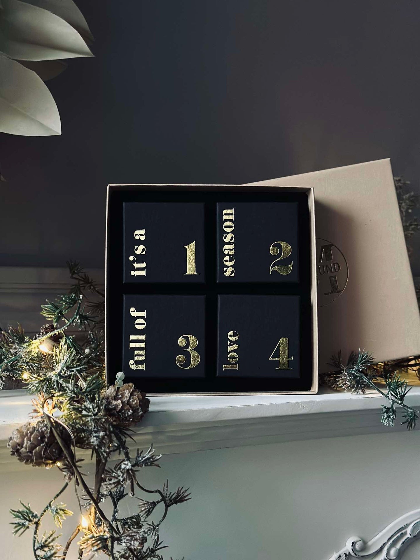 Smykke Adventskalender - Forgylt