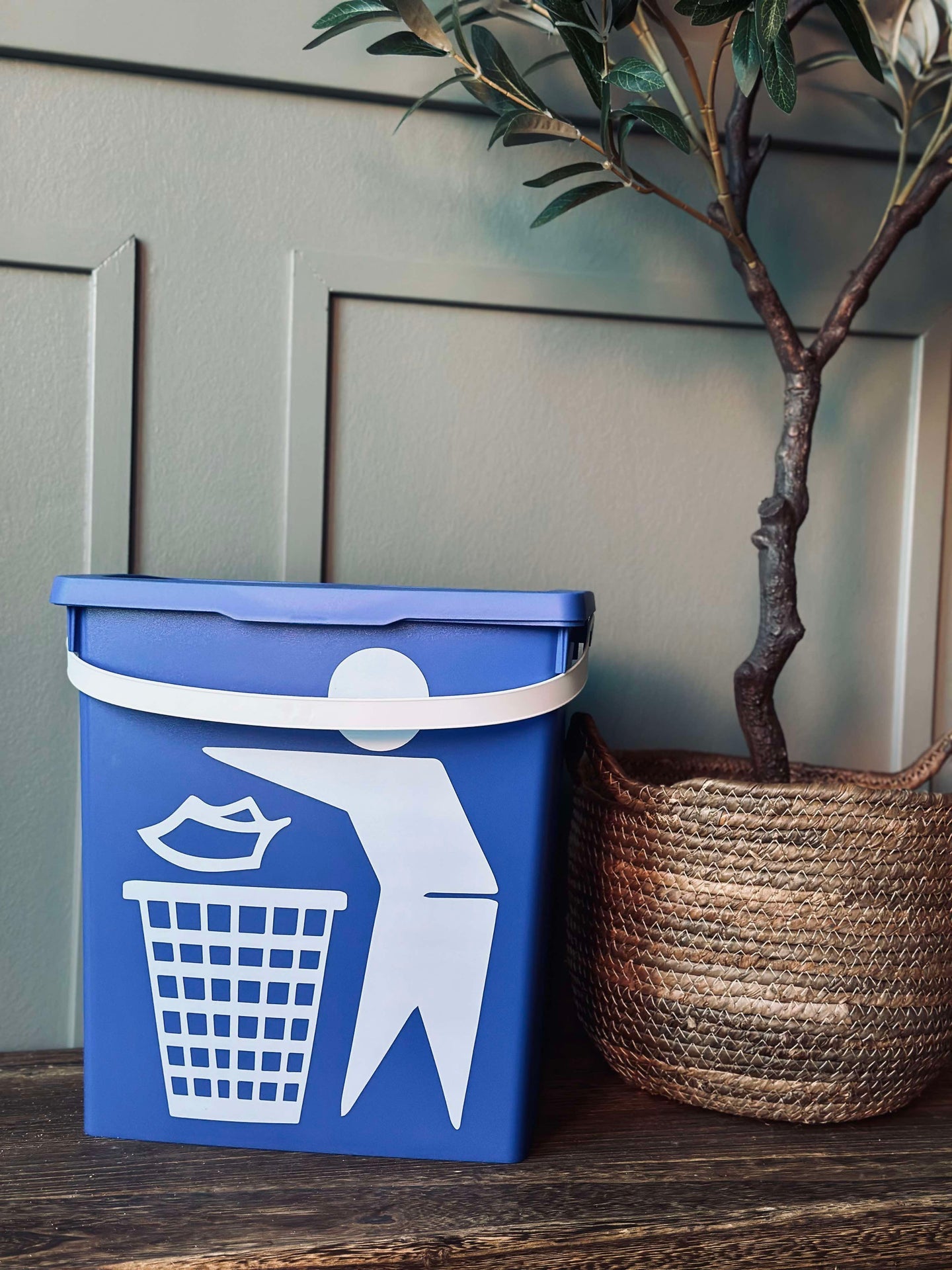 BIO Bøtte med lokk 12 liter - BLÅ