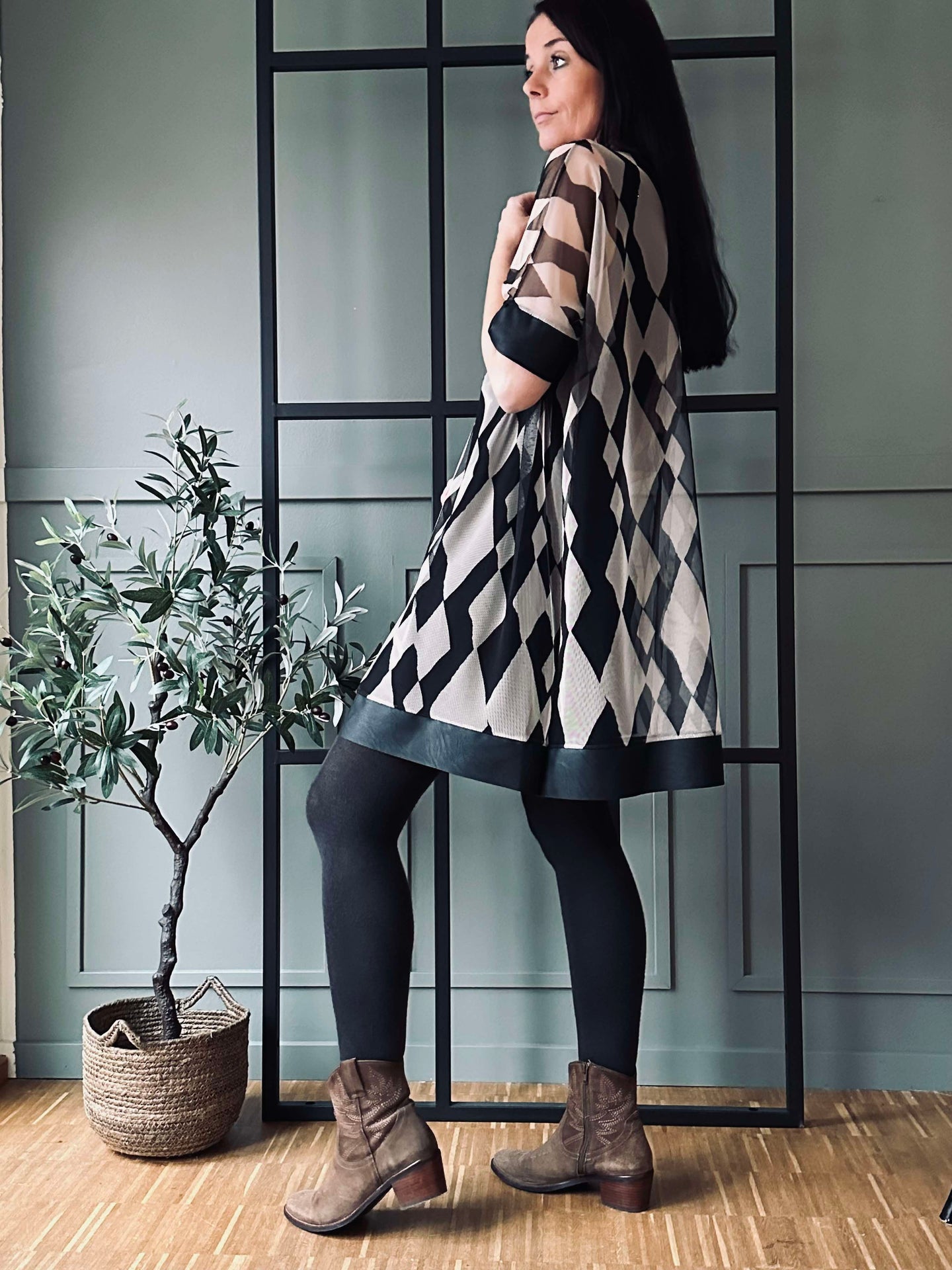 Kjole Kendal Harlequin