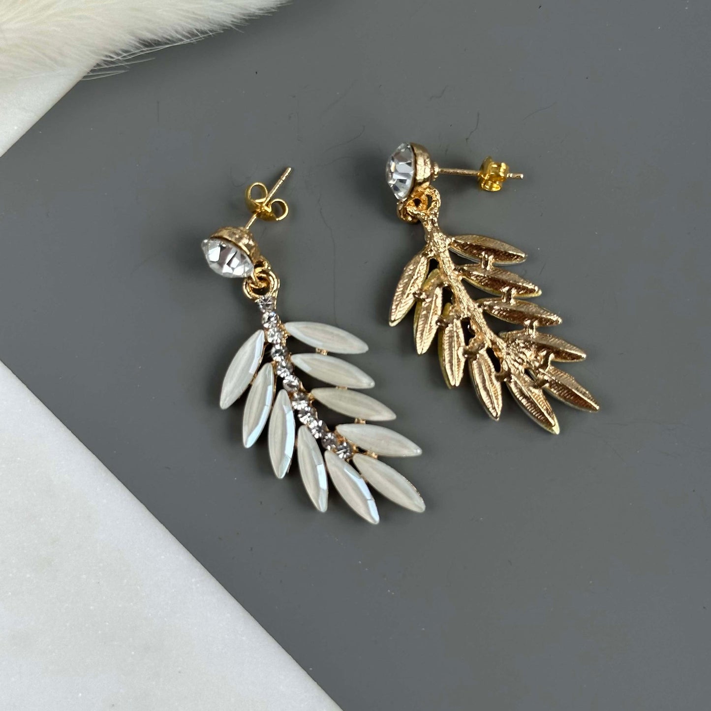 Øreringer Feather - White