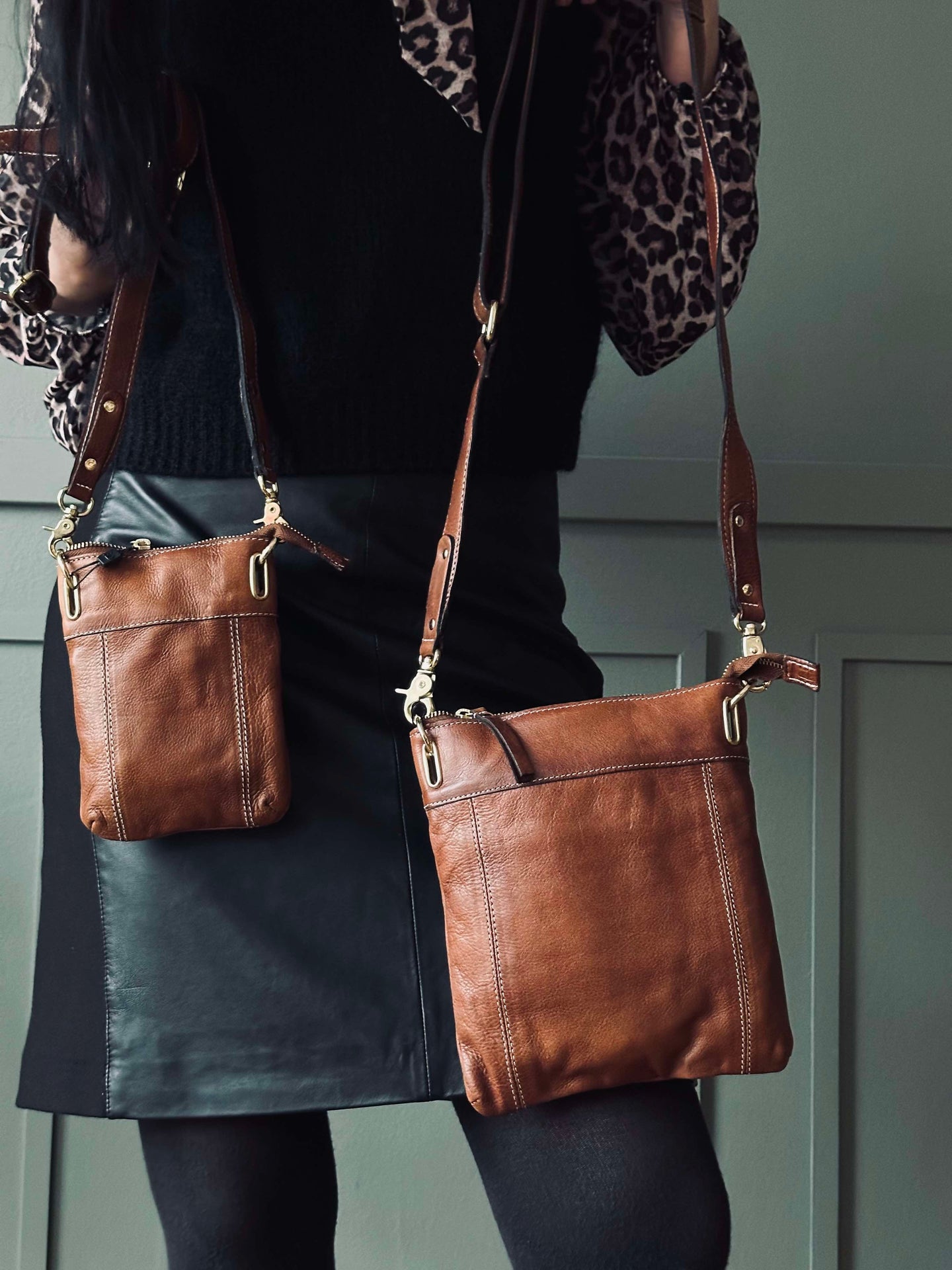 Mobilveske Gunilla walnut