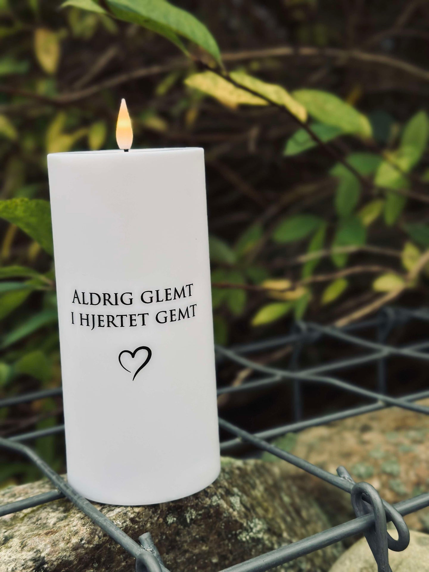 LED Gravlys - Aldri glemt