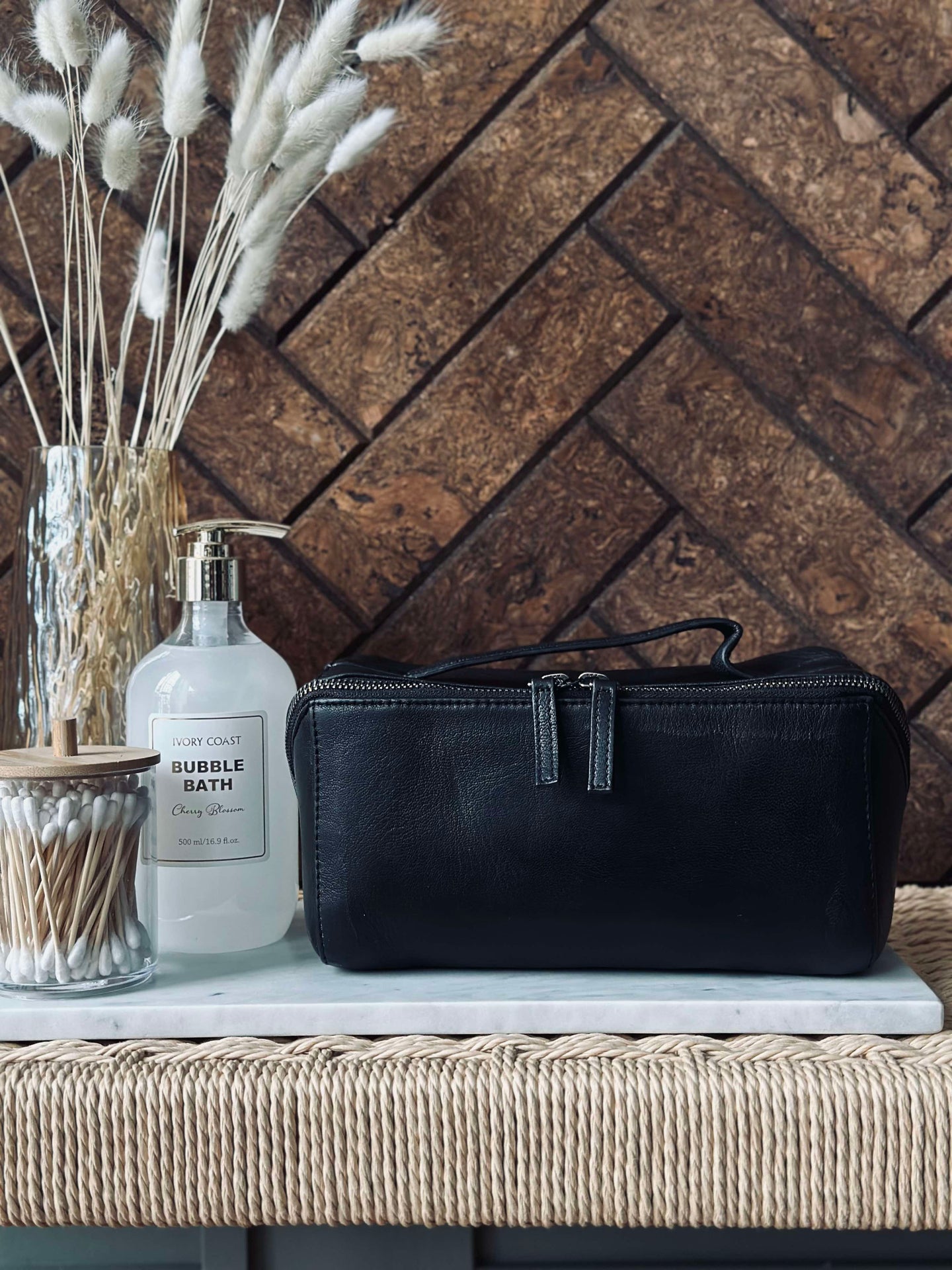 Toalettmappe RIO - Black leather