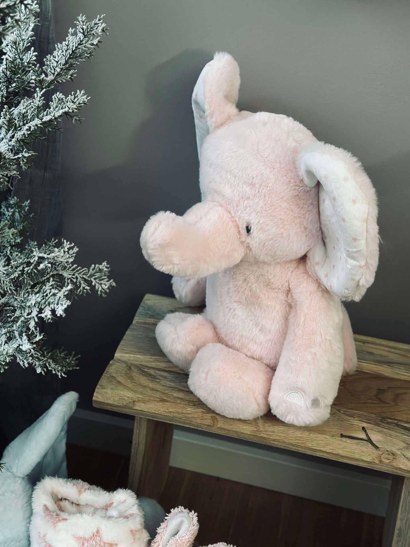 Kosedyr-elefant 38 cm - Lyserosa