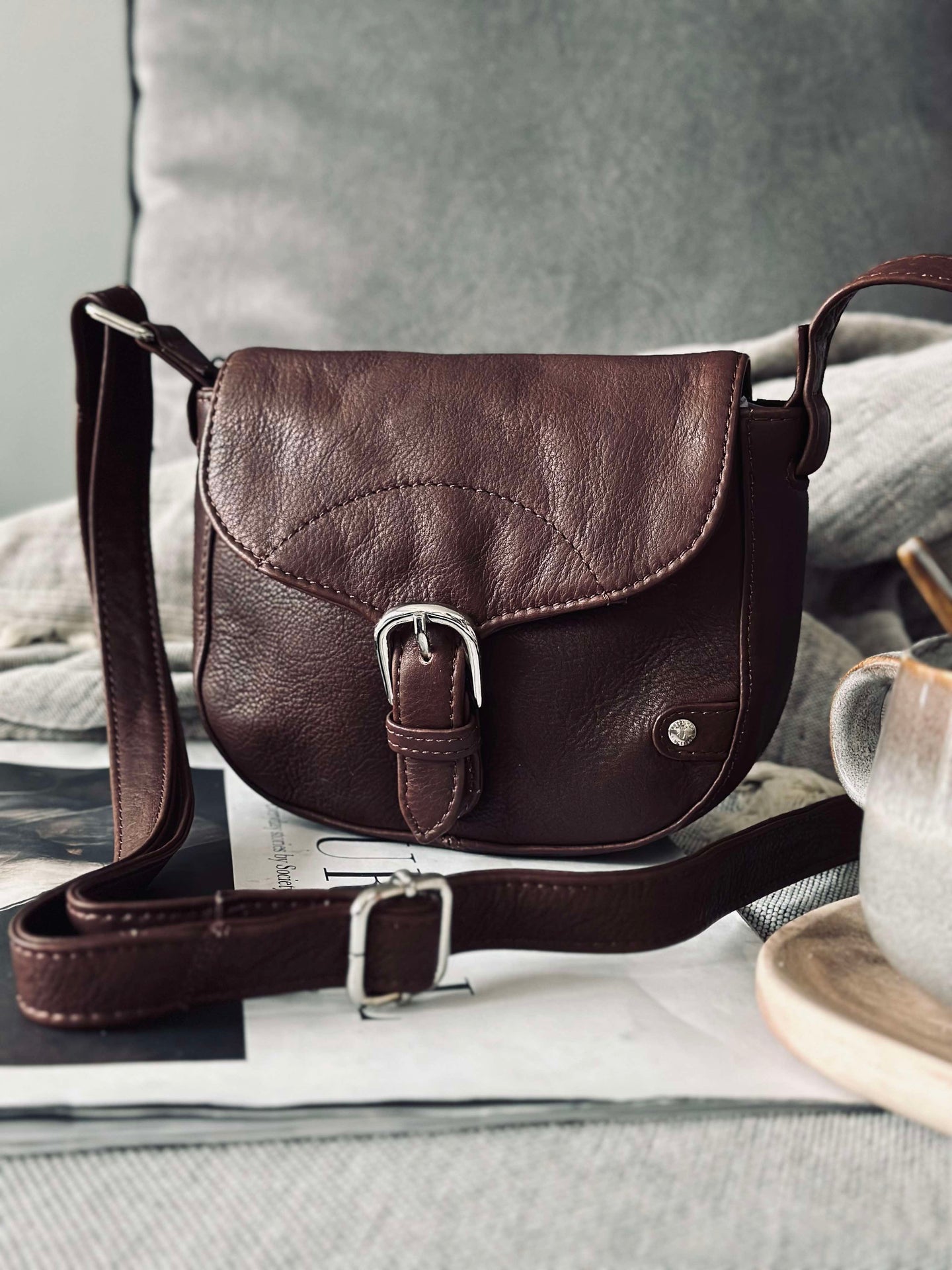 Crossbody Aura Mørkebrun