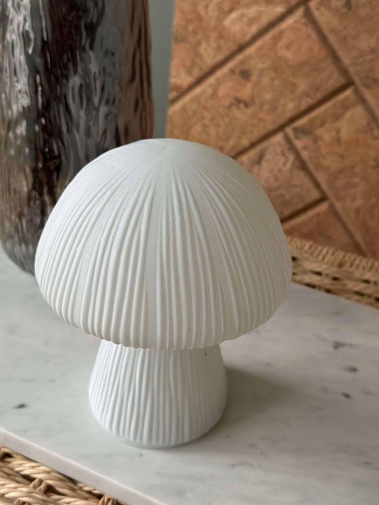 Mushroom Astrid - White 15 cm