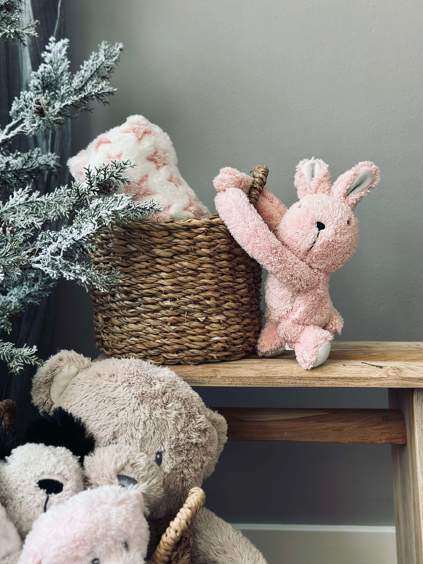 Babyteppe med bamse - Kanin