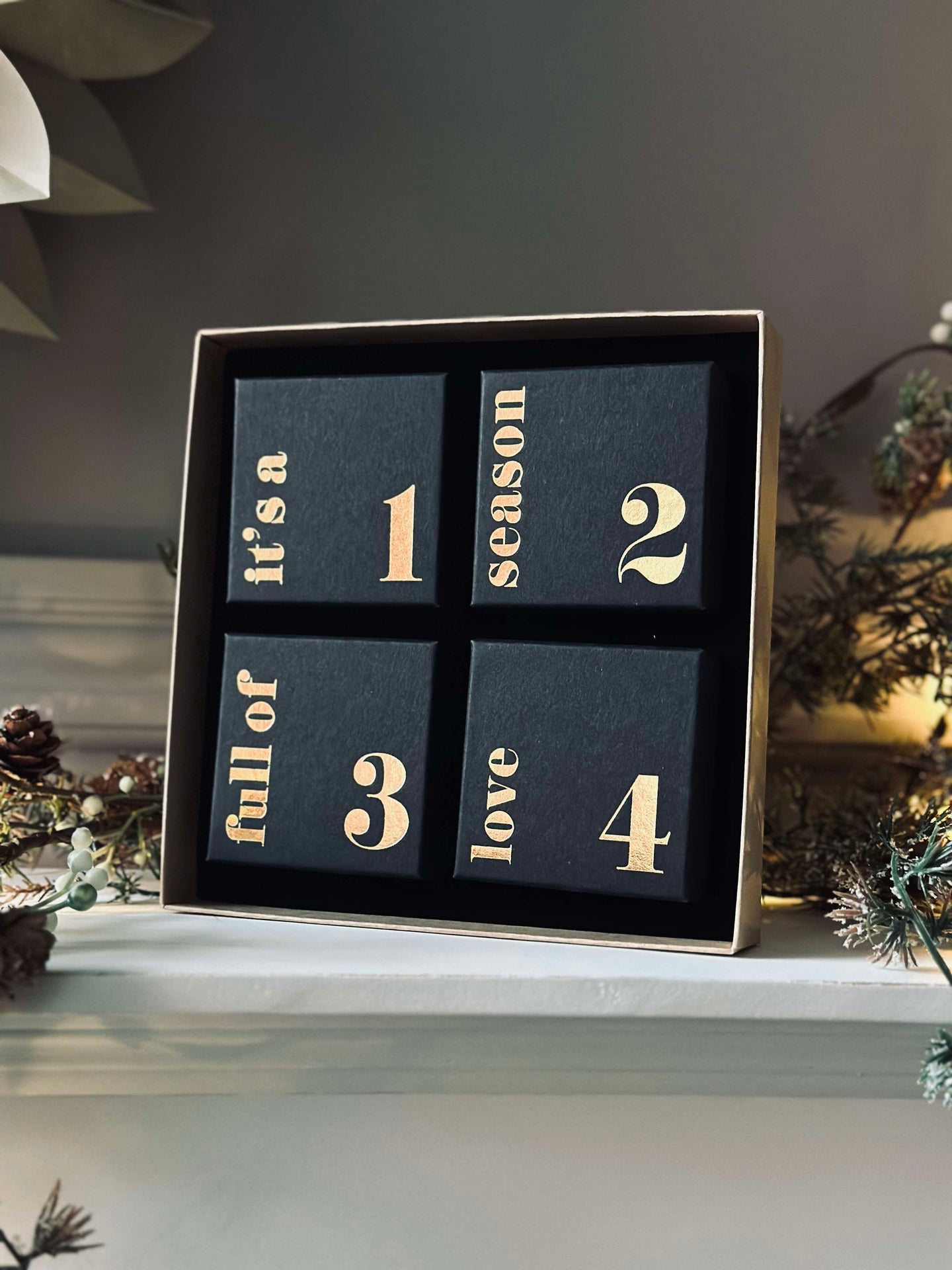 Smykke Adventskalender - Forgylt