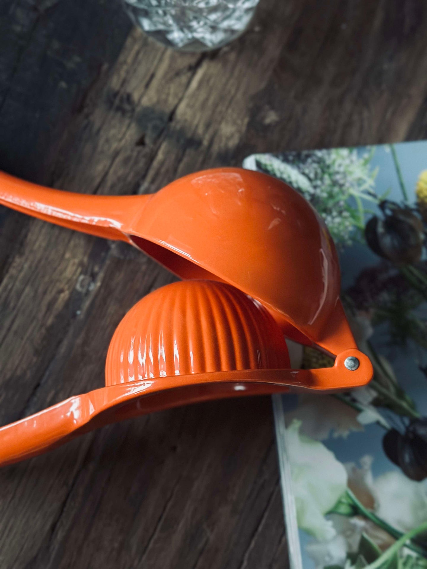 Appelsinpresse i aluminium