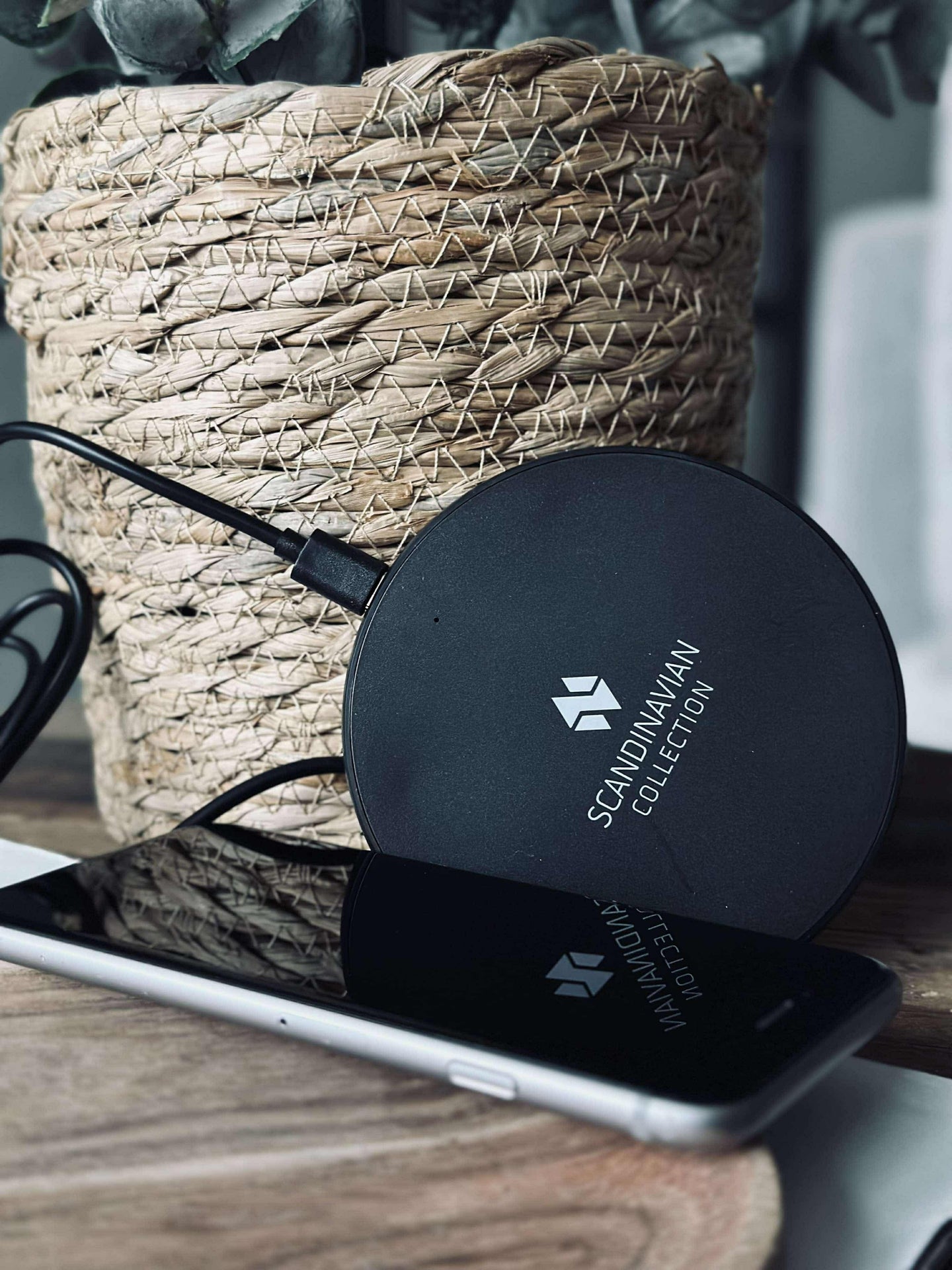 Trådløs bordlader - Quick Charge