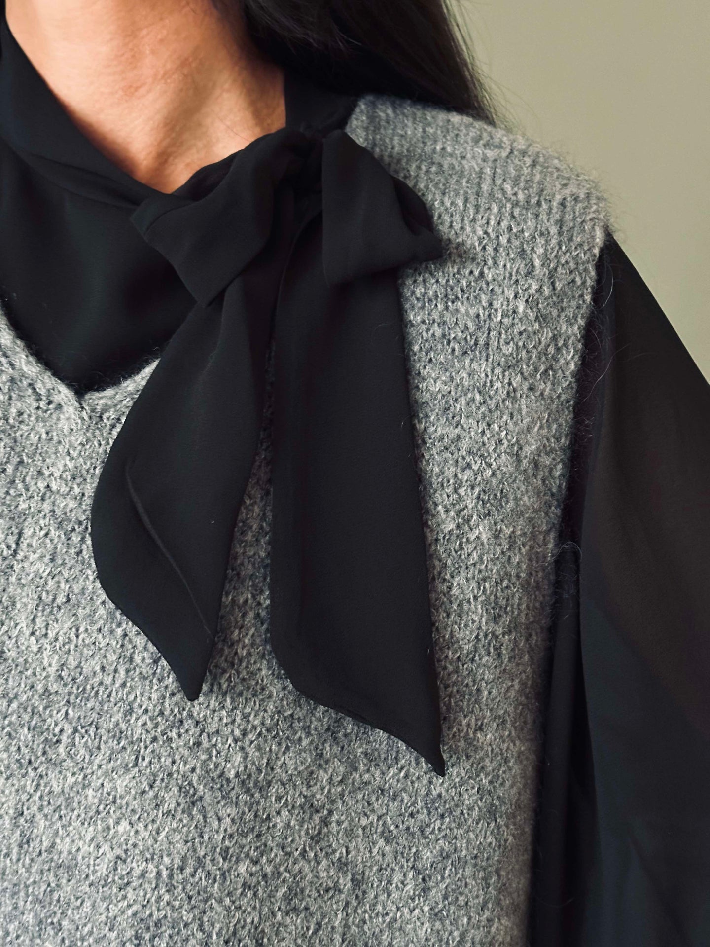 Bluse m. Sløyfe - Black