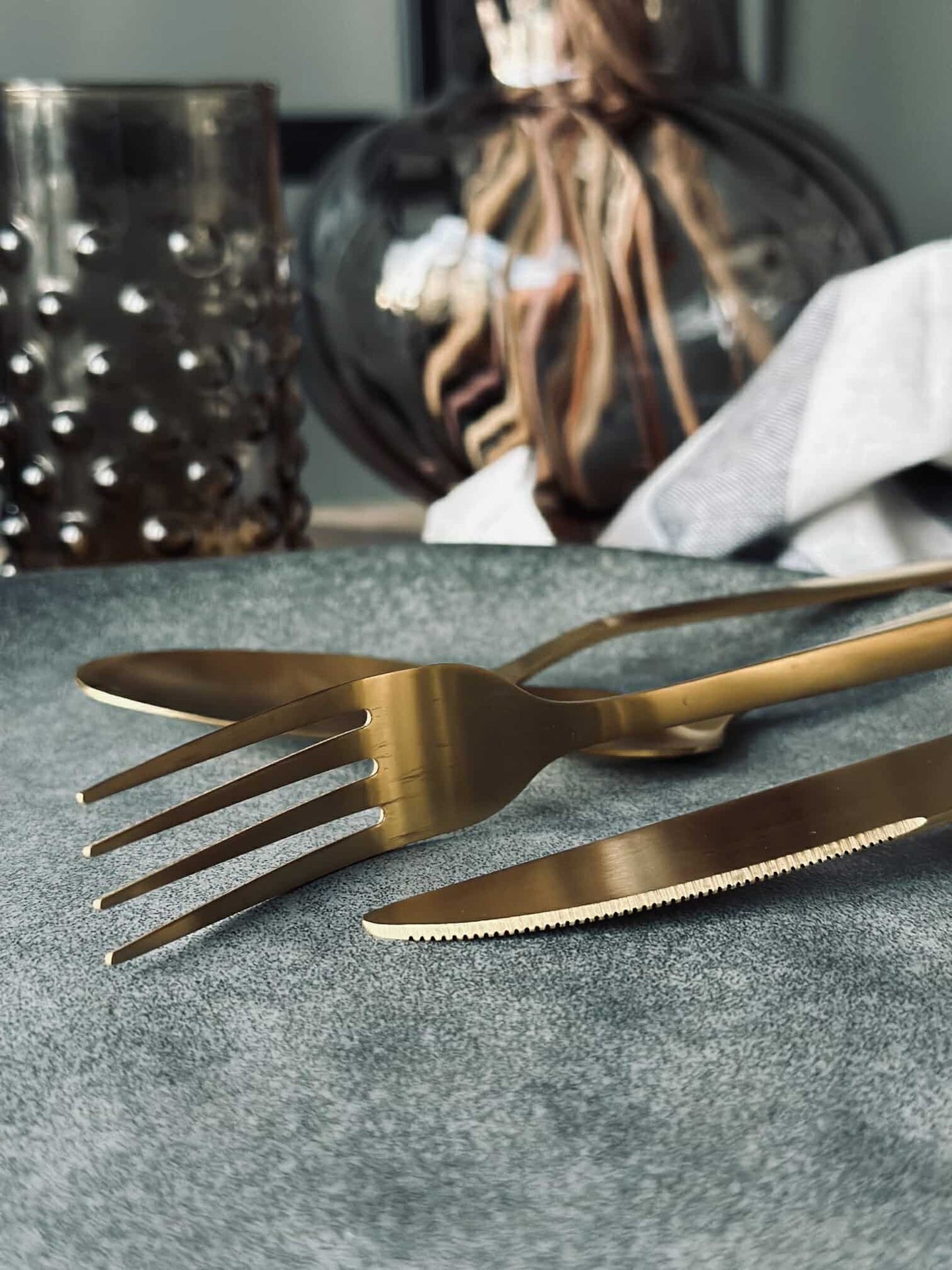 Bestikk for 4 personer - Klassisk Gull