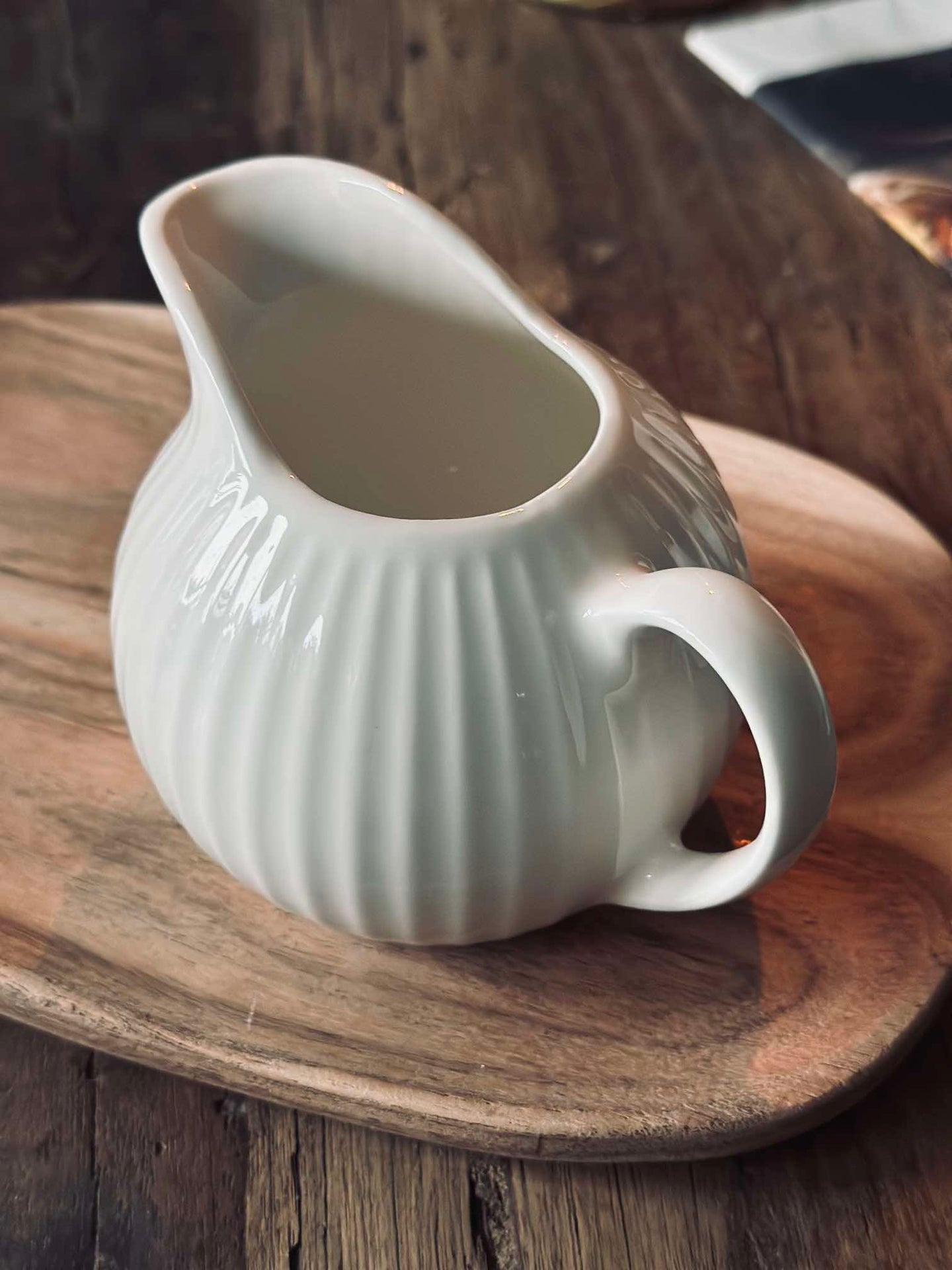 Riflet Melkekanne - Porselen