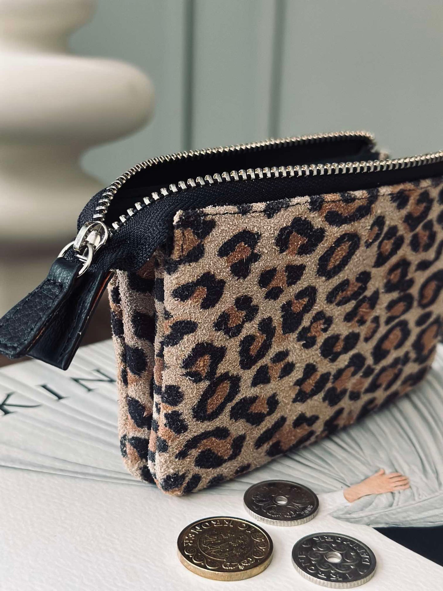 Pung i mykt ruskinn - Leopard