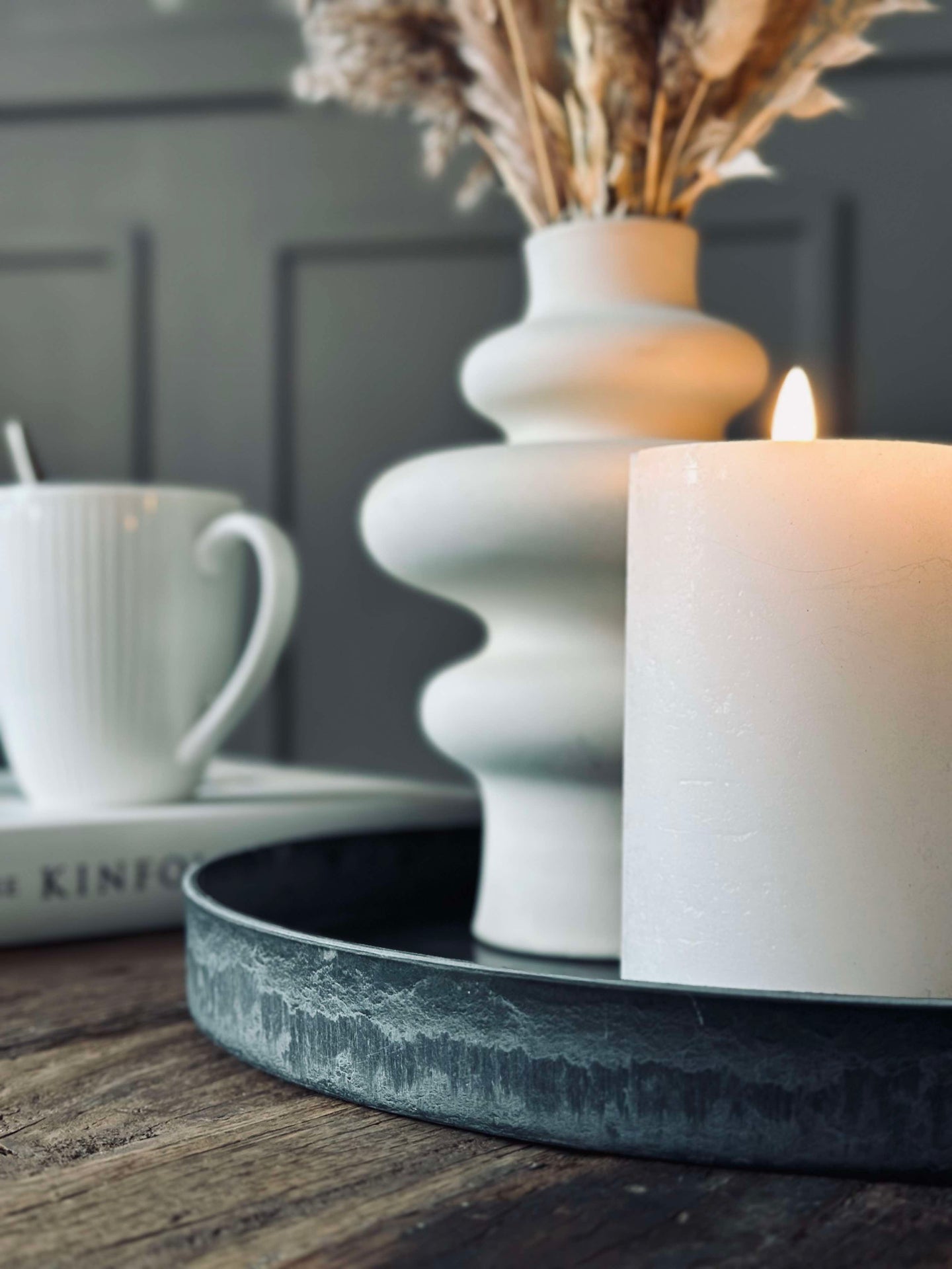 Rundt fat / brett i betonglook - Stor