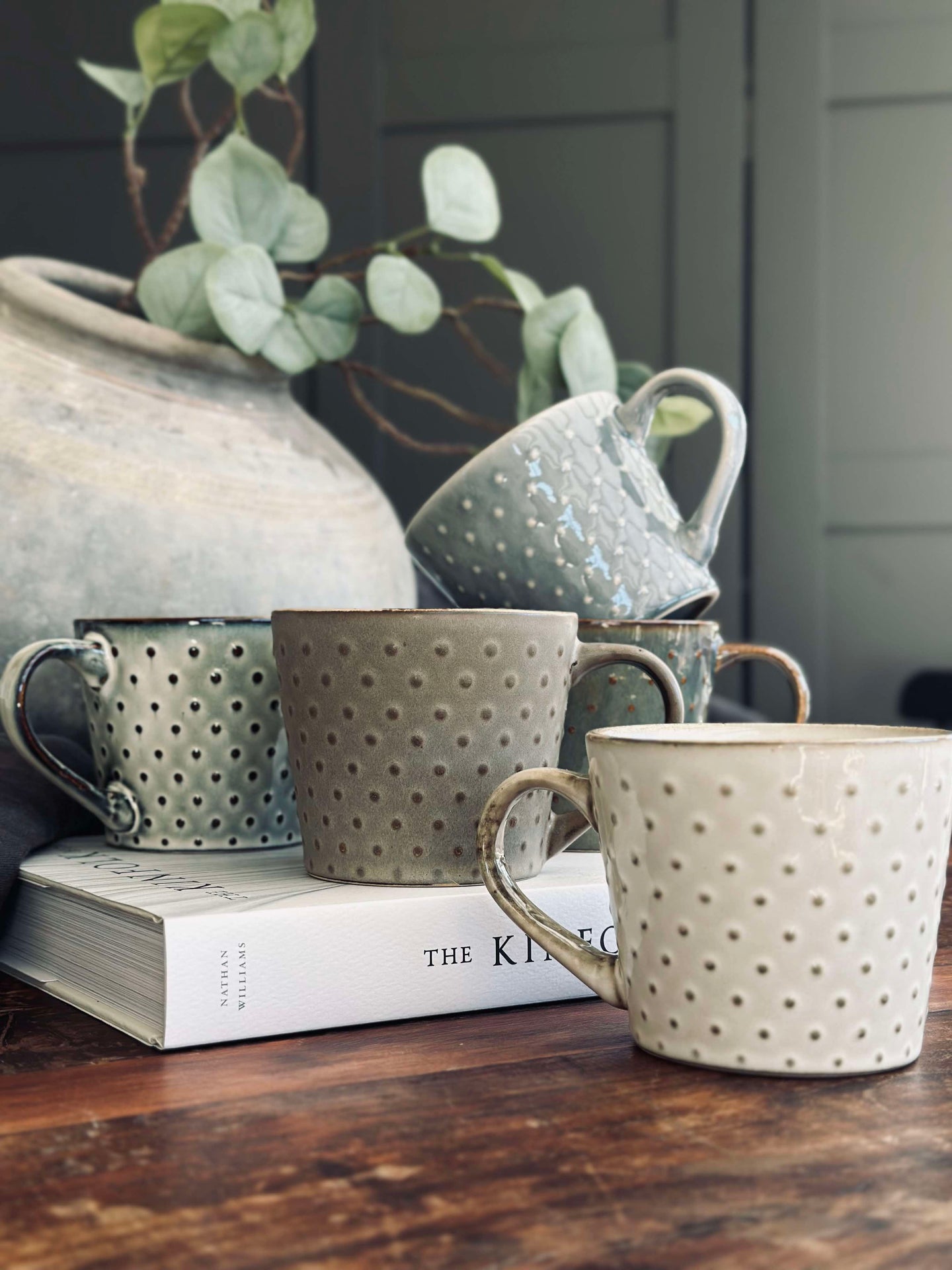 Krus DORA Dots - Lys Grå