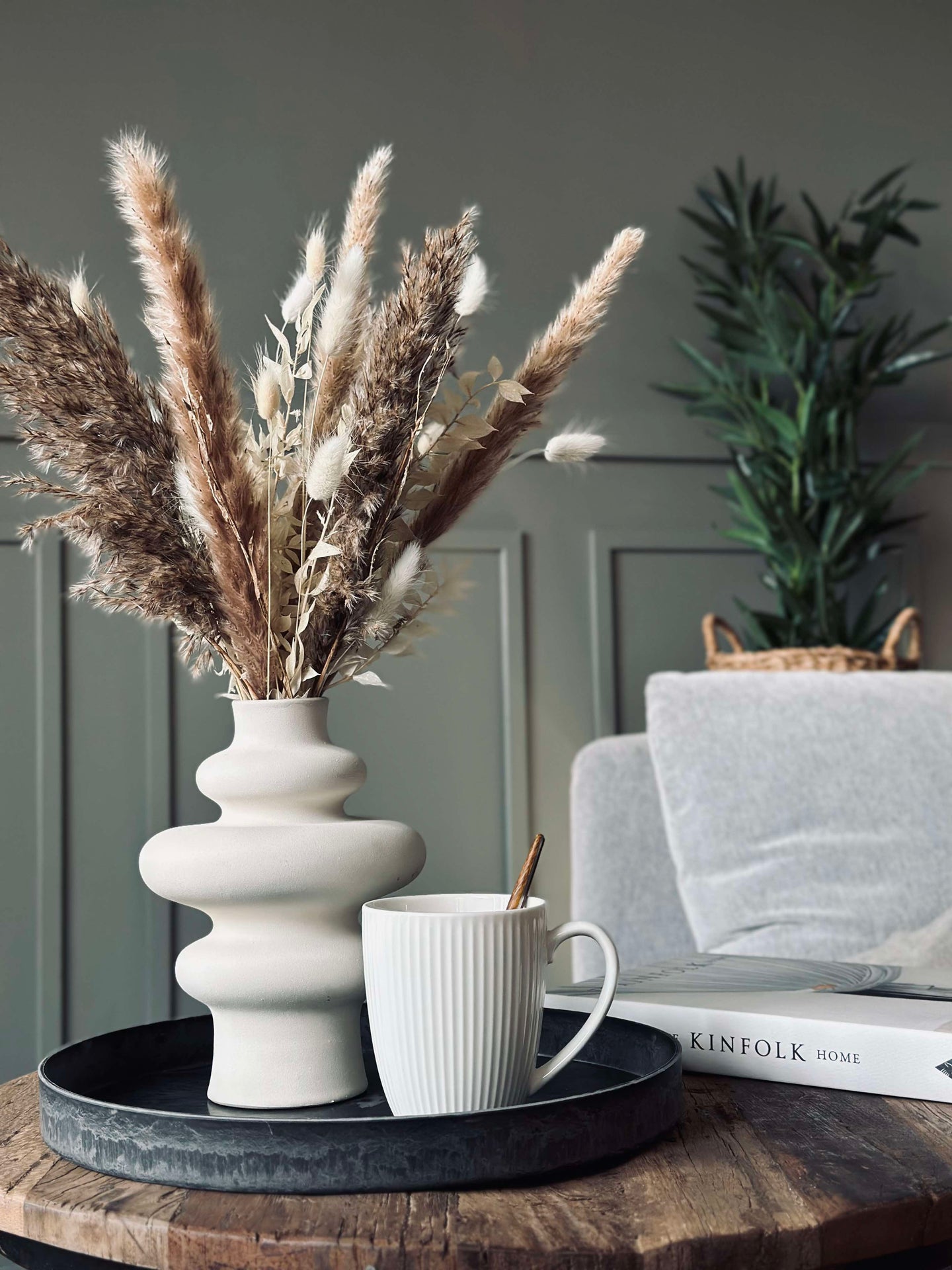 Rundt fat / brett i betonglook - Stor