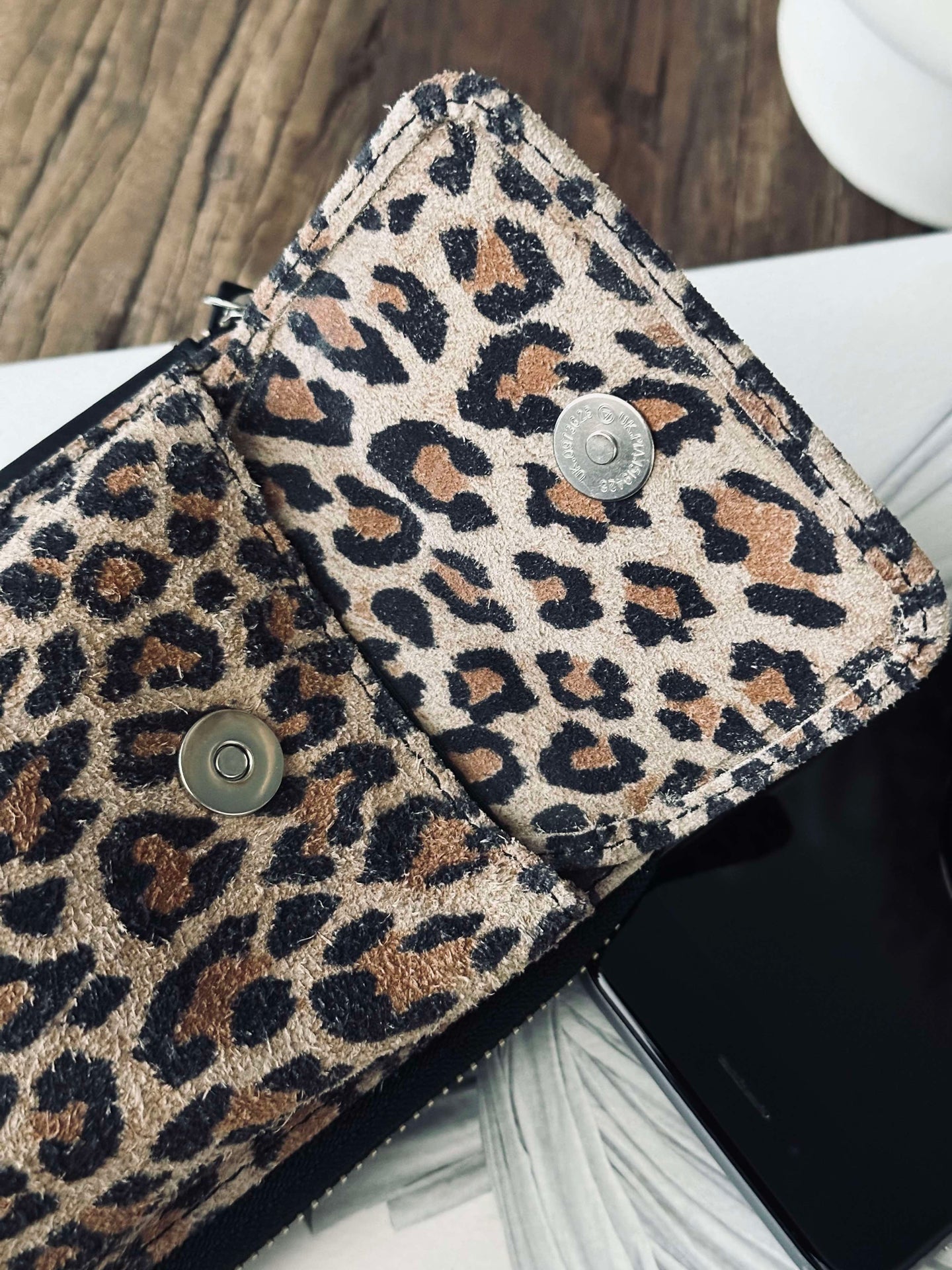 Mobilveske / Crossover Daily Leopard - Small