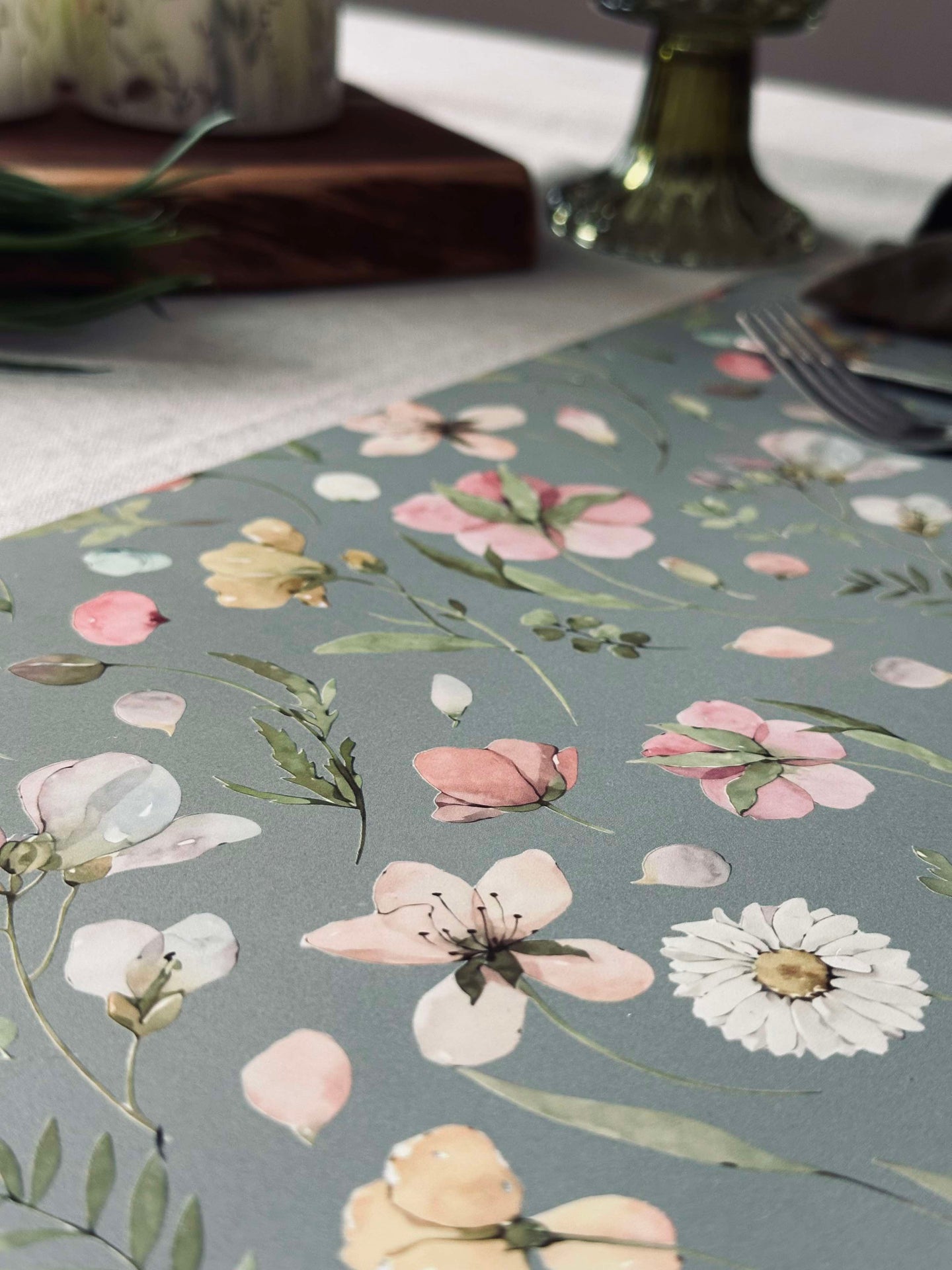 Dekkebrikke Flora - Grå