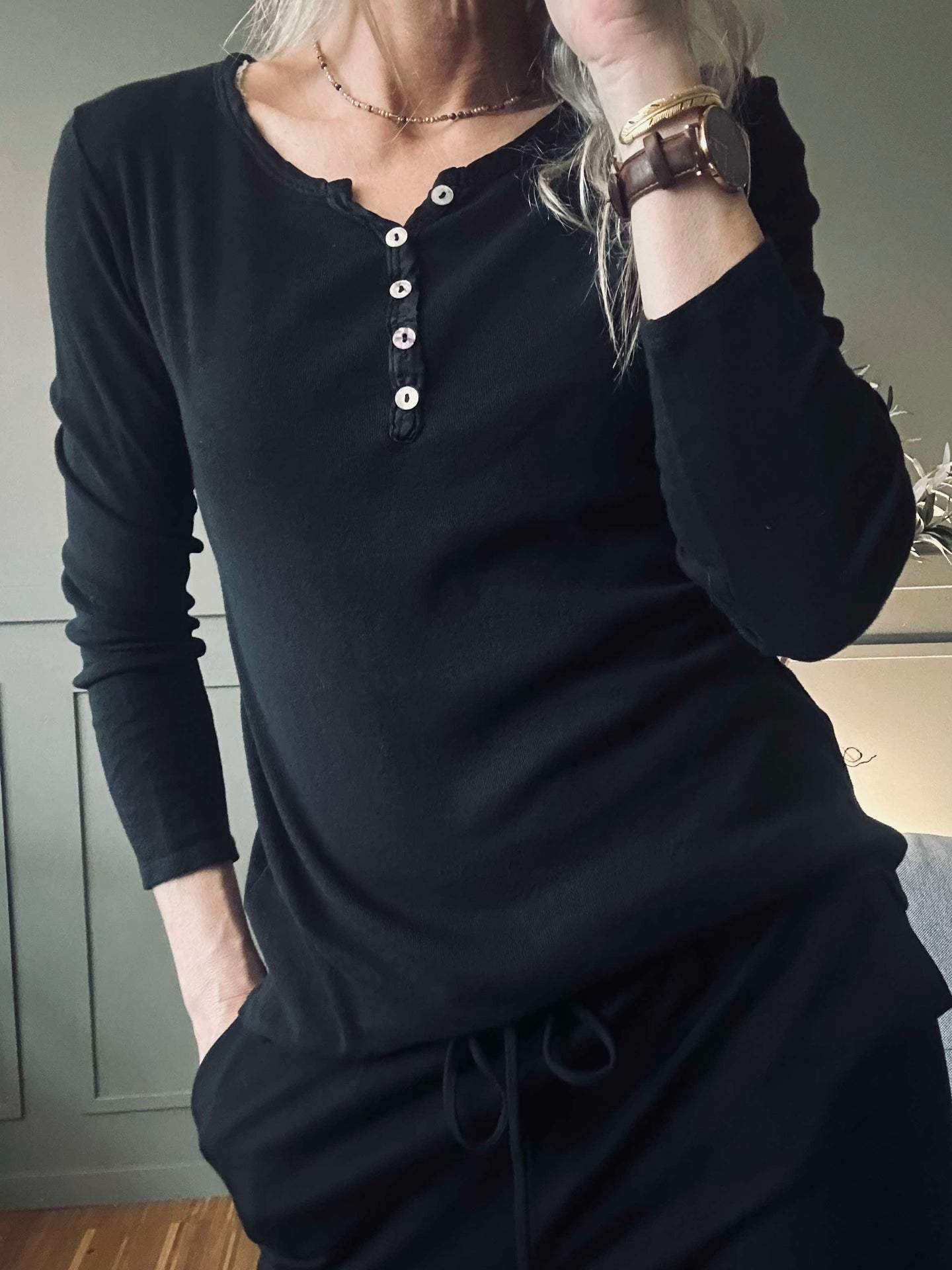 Basisbluse med knapper – ´Black