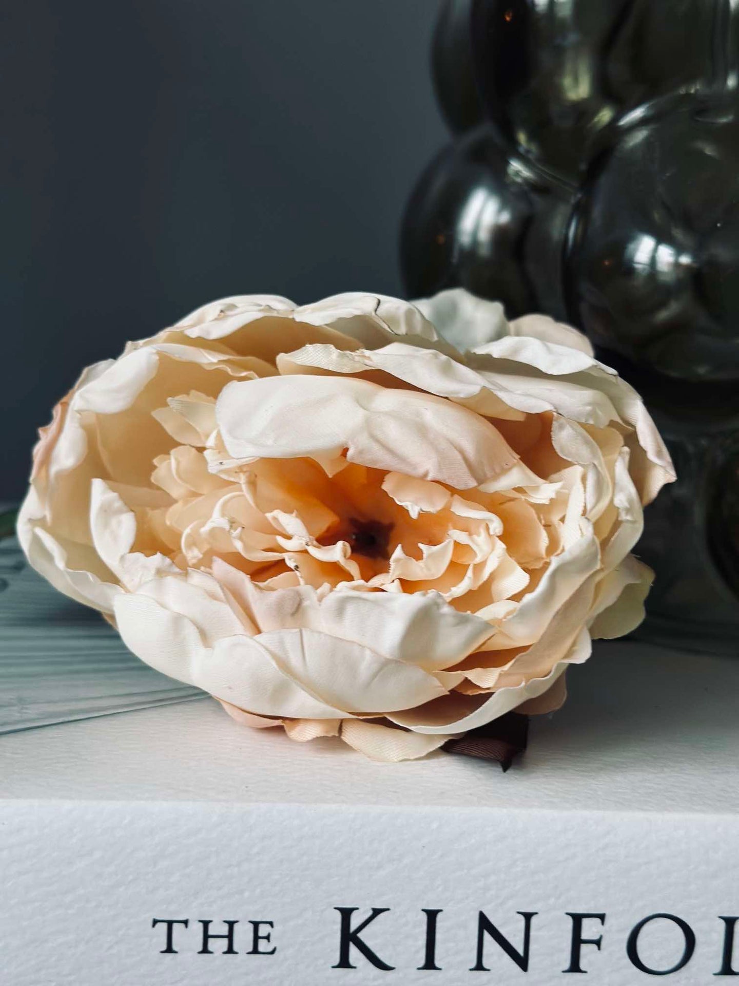 Blomst silk Peon Krem